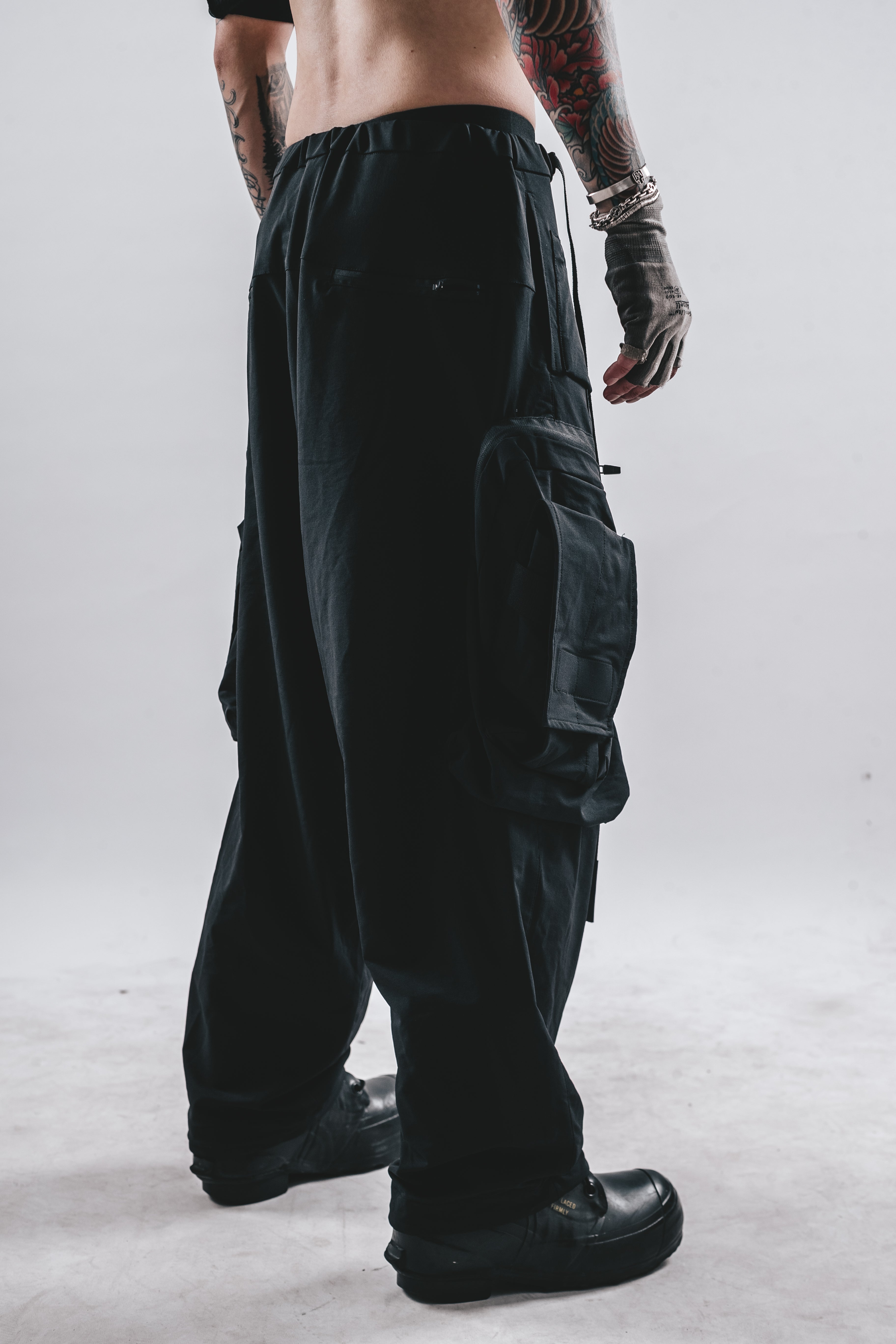 DRKLEI UTILITY WIDE CARGO PANTS