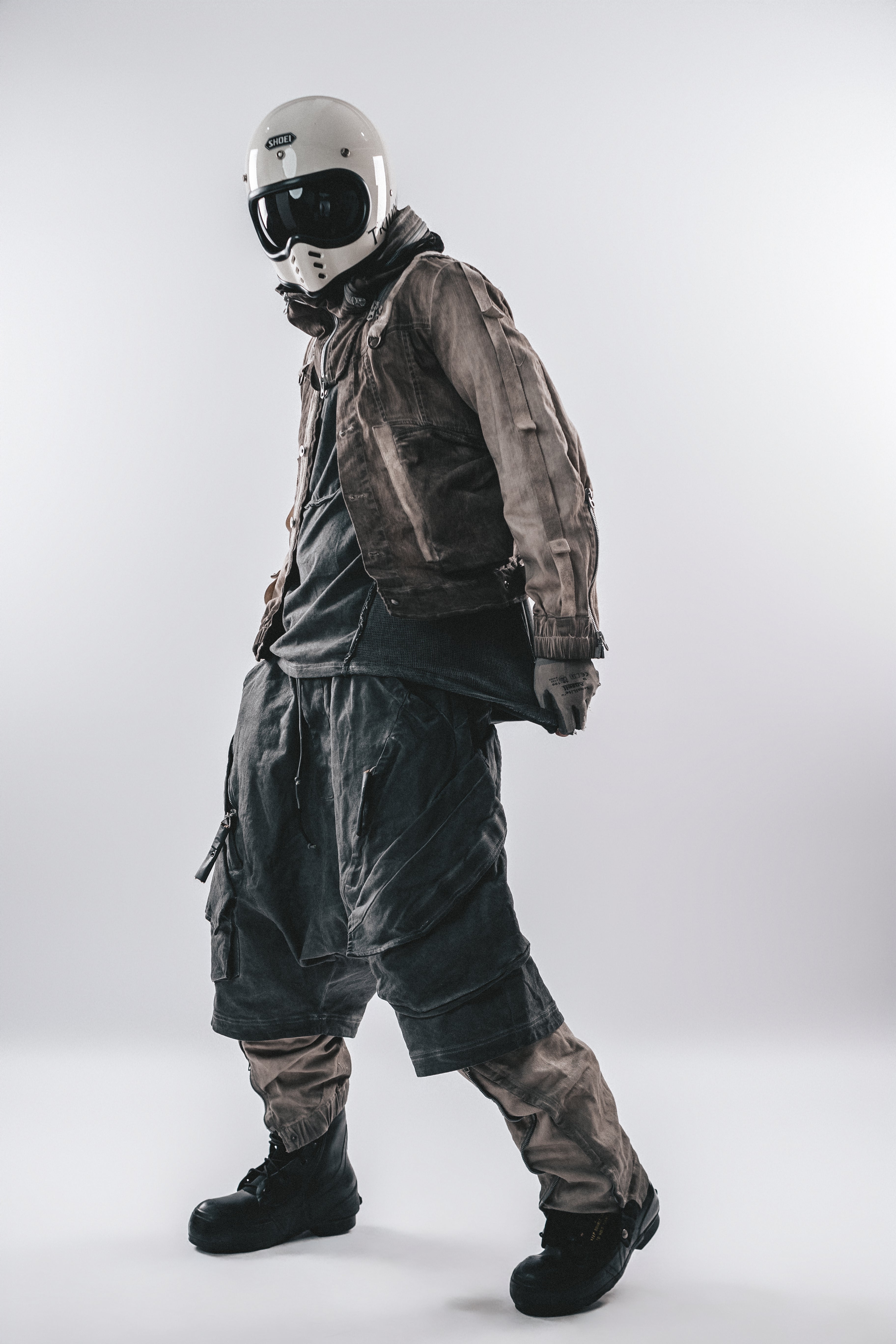 DARKCORE DUSTFORM CROP CARGO SHORTS