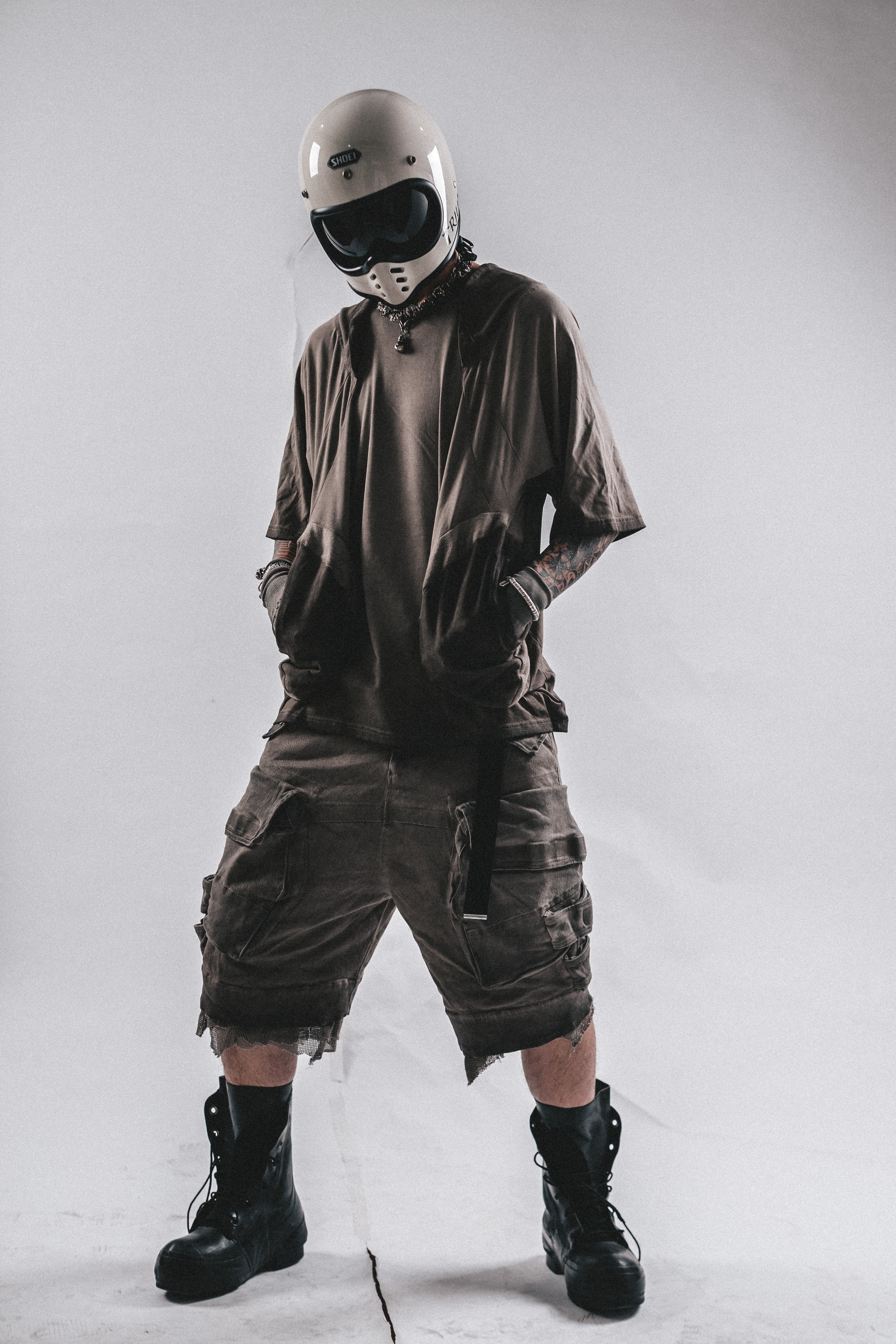 DRKLEI DUSTFLEX CARGO SHORTS