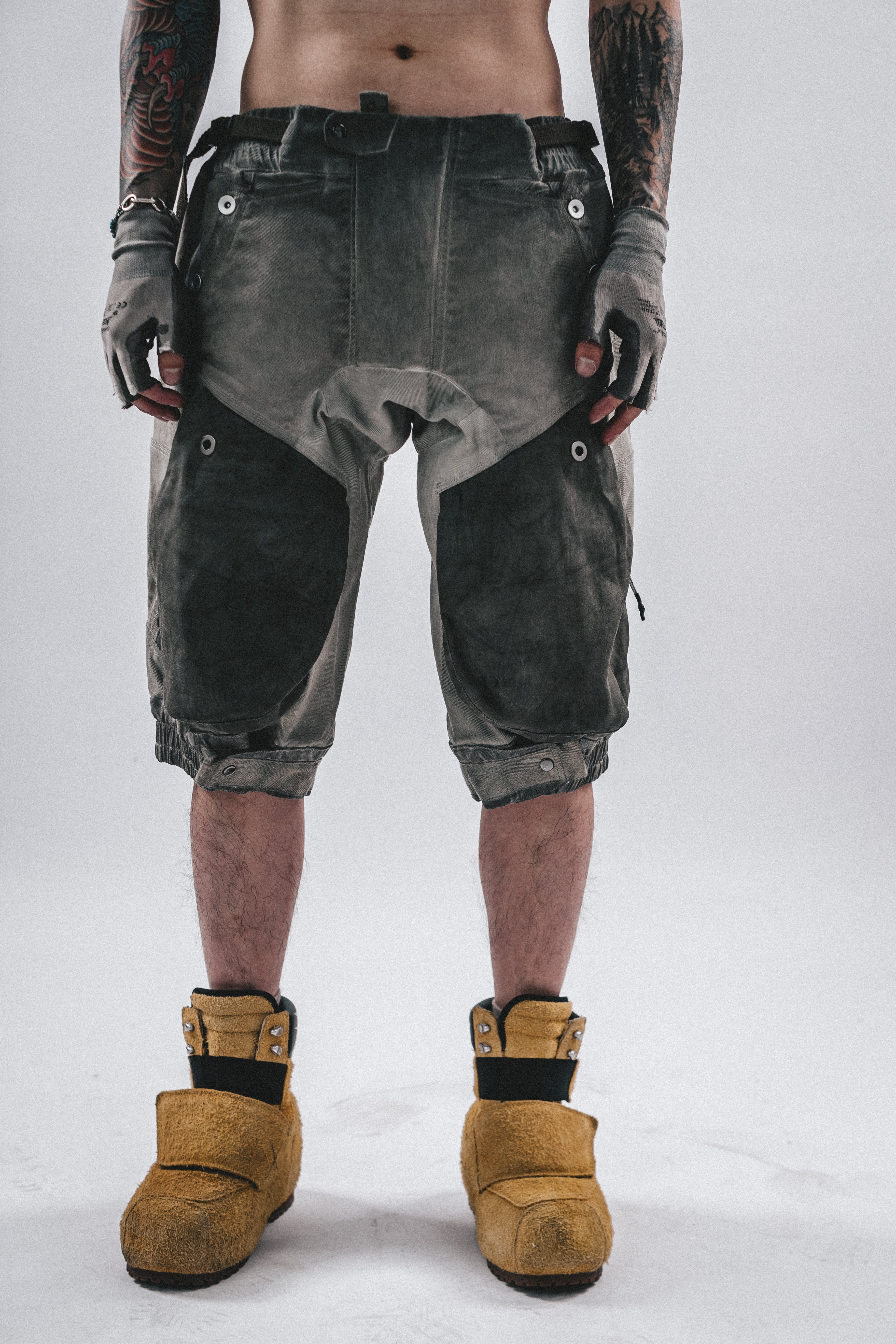 DRKLEI PATCHED TECH DUST SHORTS