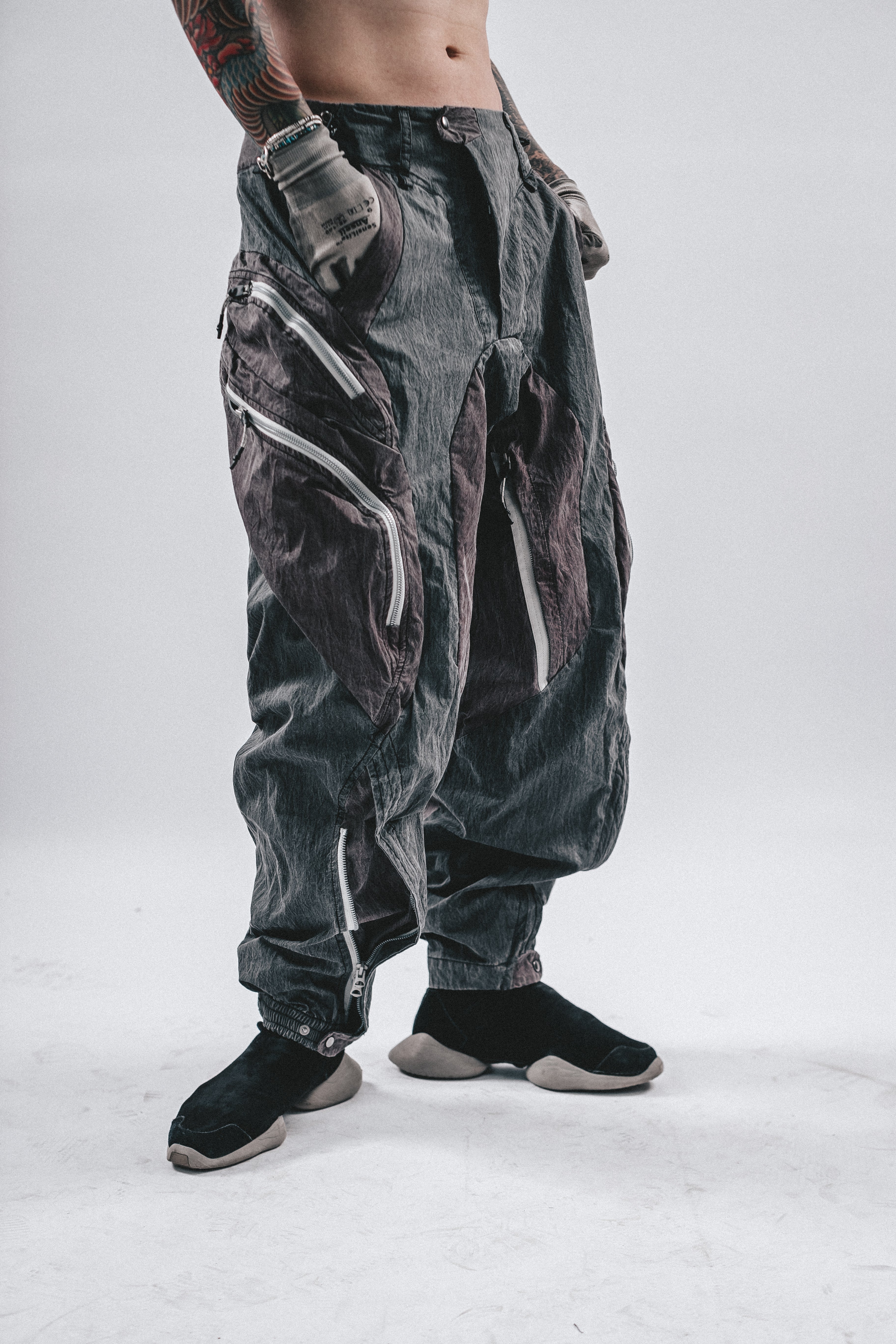DRKLEI DUAL-TONE PARATROOPER PANTS