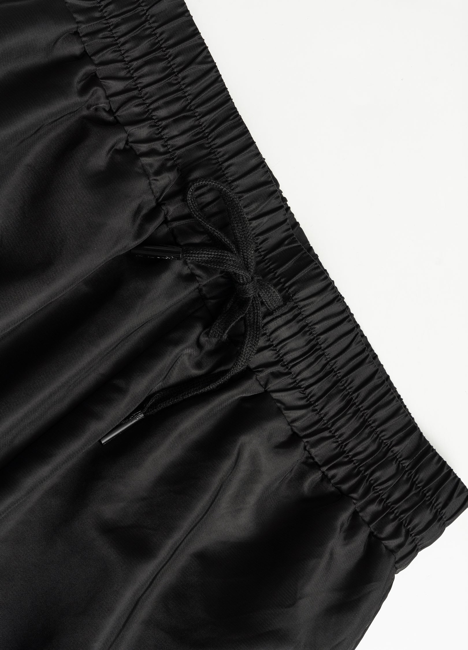 22FW CascadeWave Parachute Pants