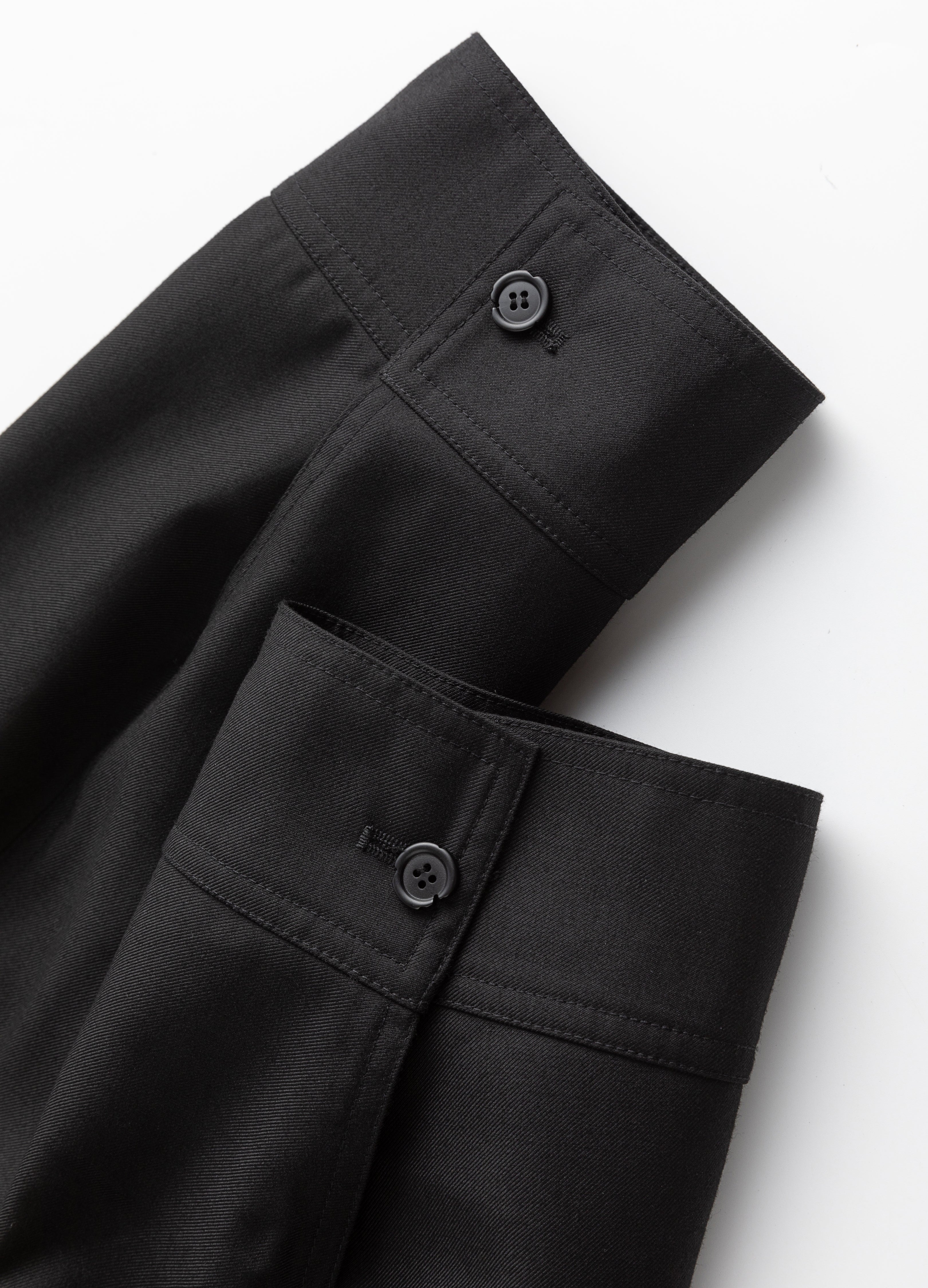 23FW V-Collar Ribbed Windbreaker Coat