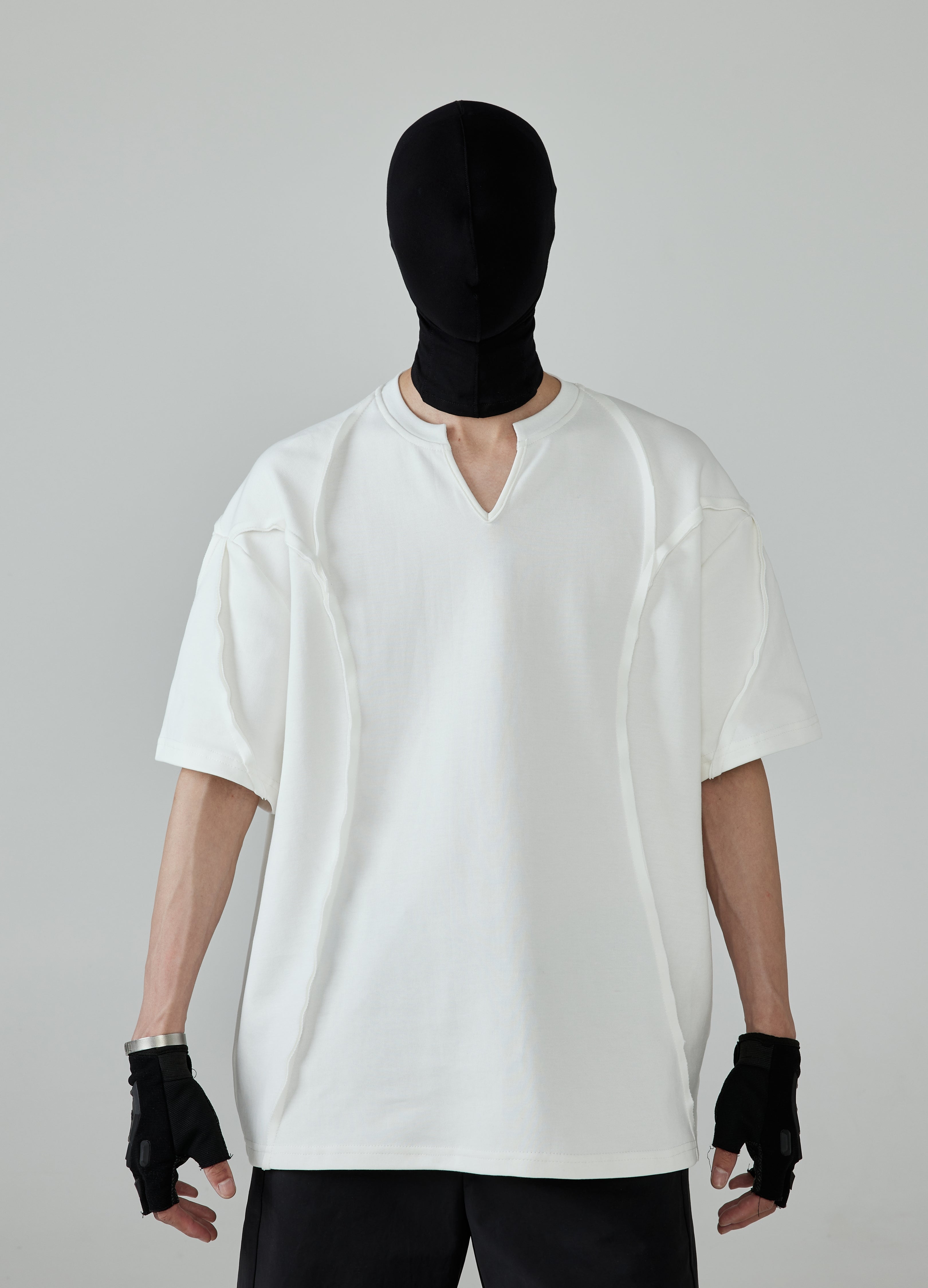 24SS Classic White V-Neck Tee