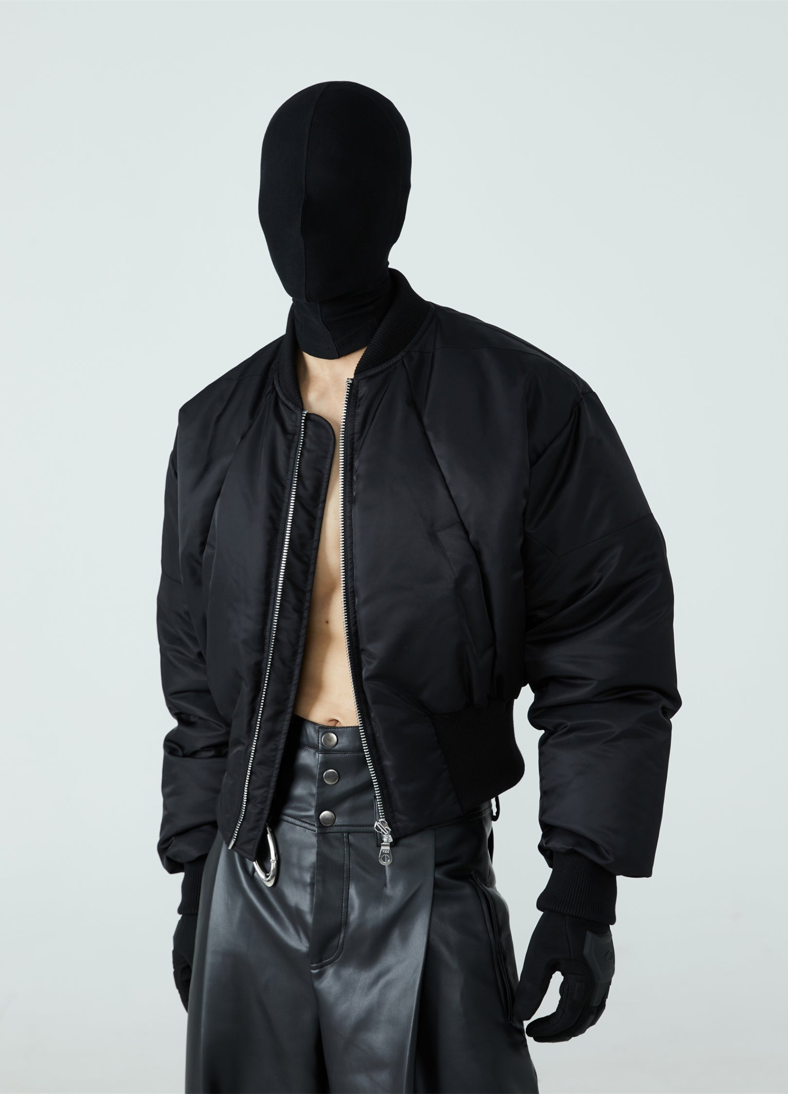 23FW Sleek Waisted Down Jacket