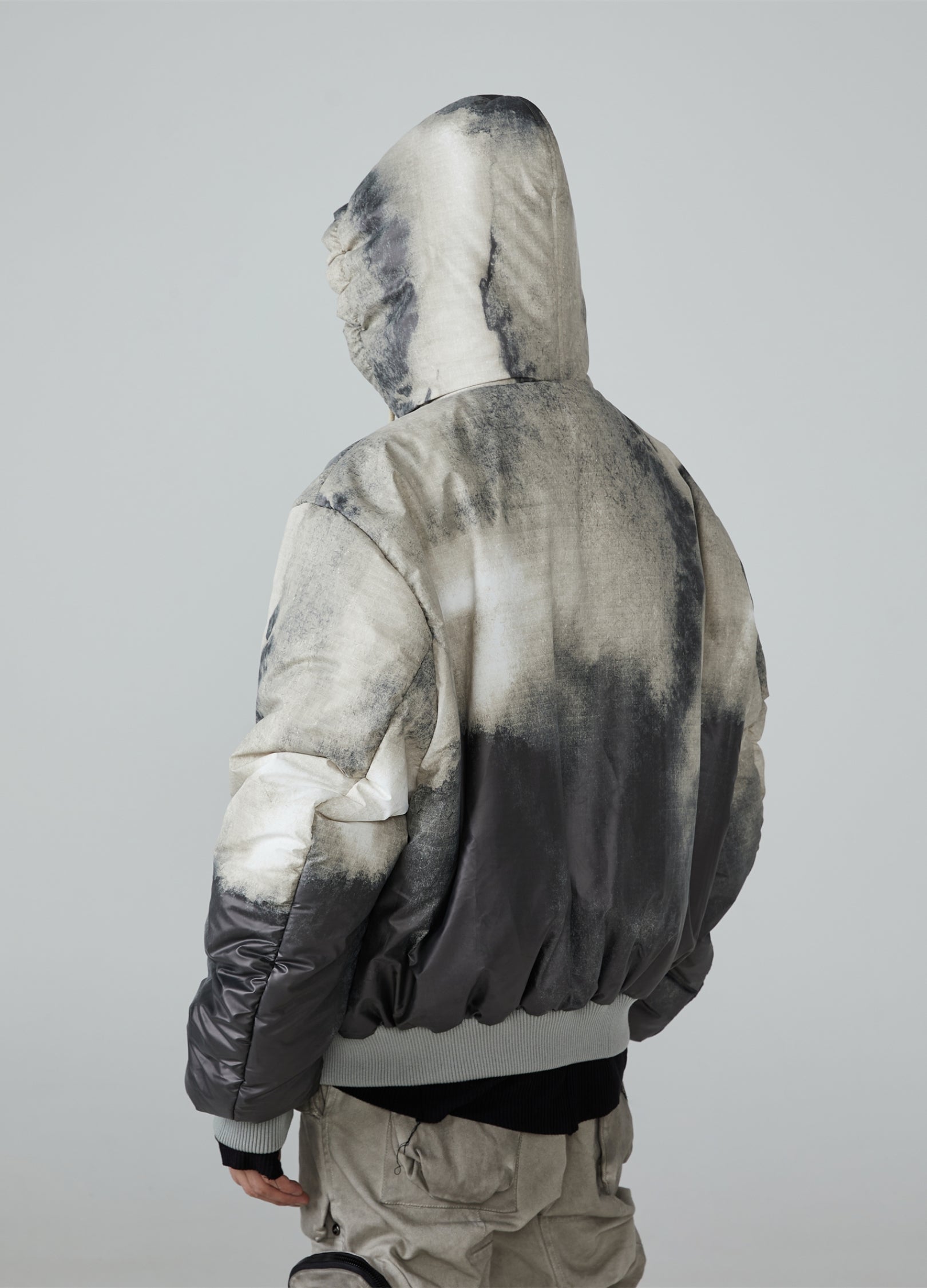 23FW Tie-Dye Silhouette Bread Jacket