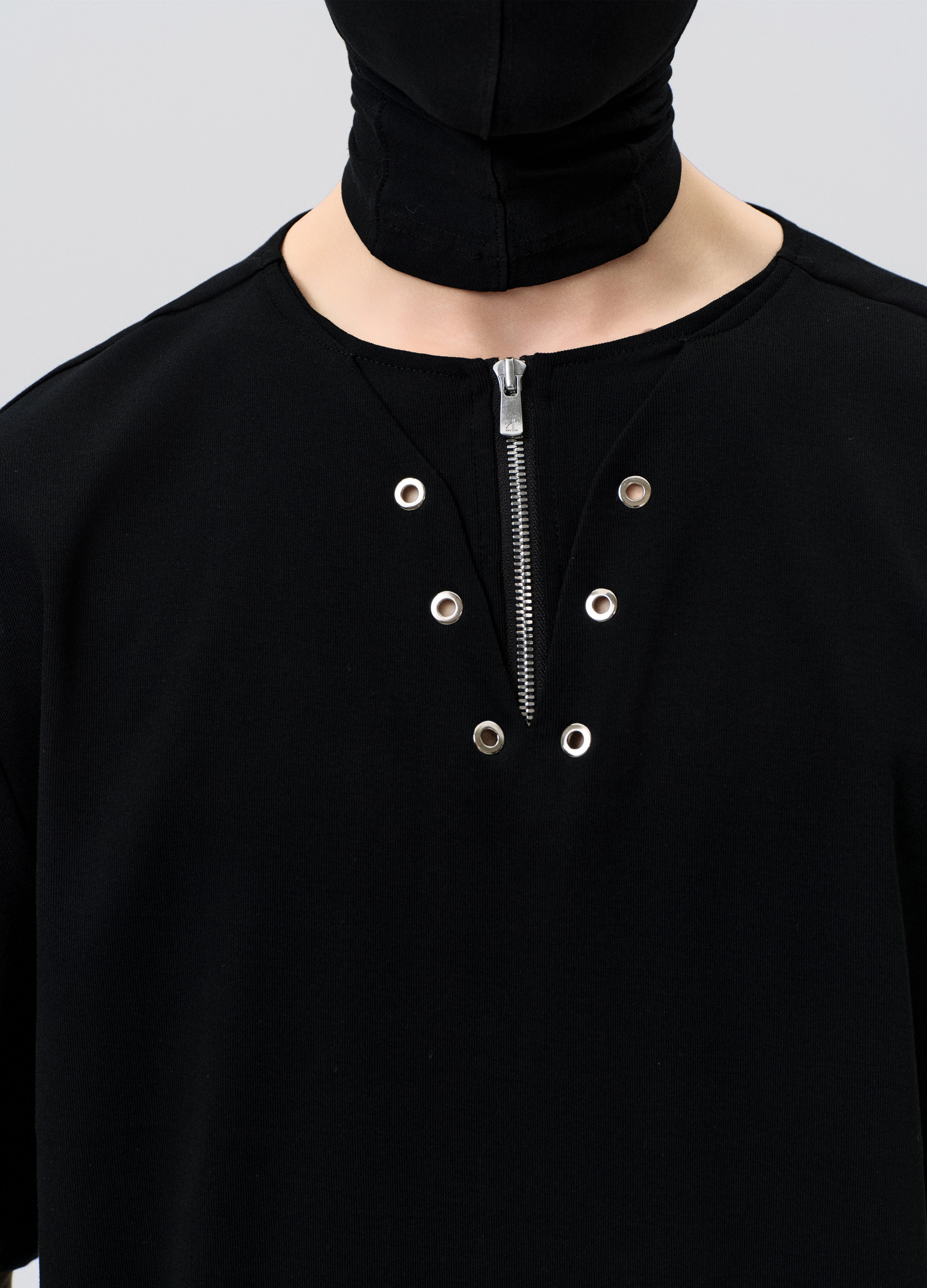 25SS DUAL COLLAR VOID TEE