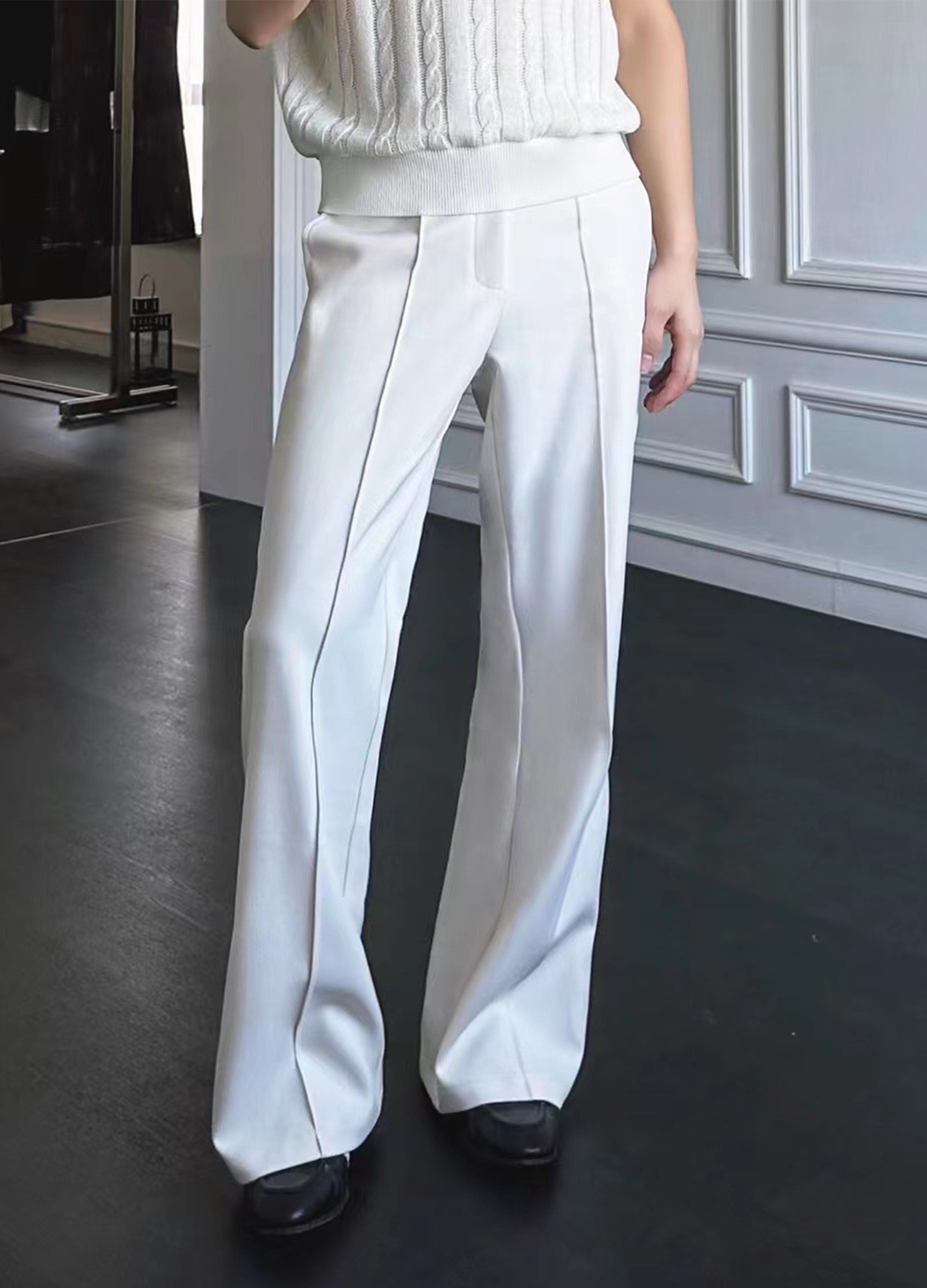 25SS ITALIAN OLD MONEY PLEATED WOOL TROUSERS