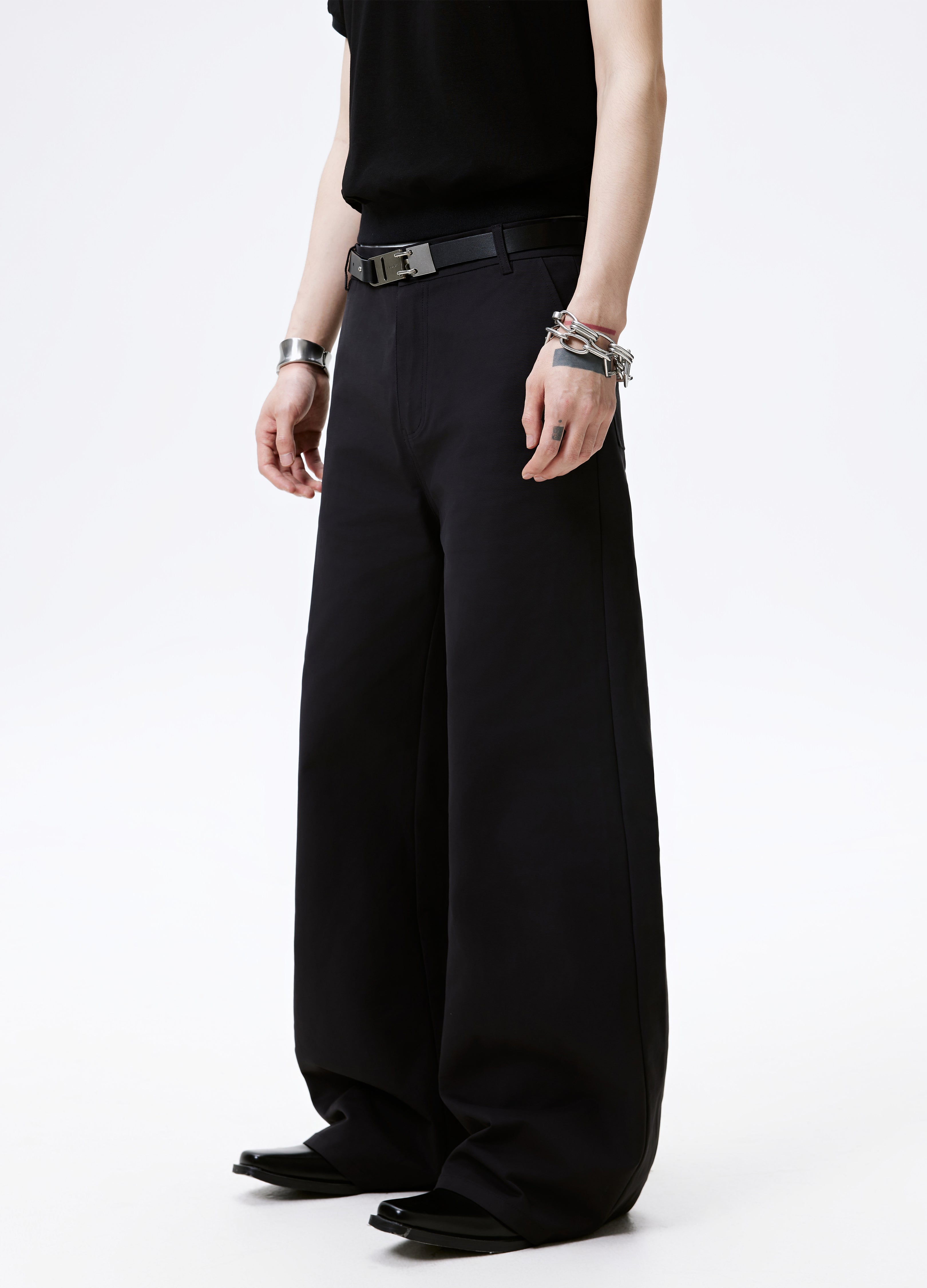 25SS BLACK BASELINE FLARE PANTS