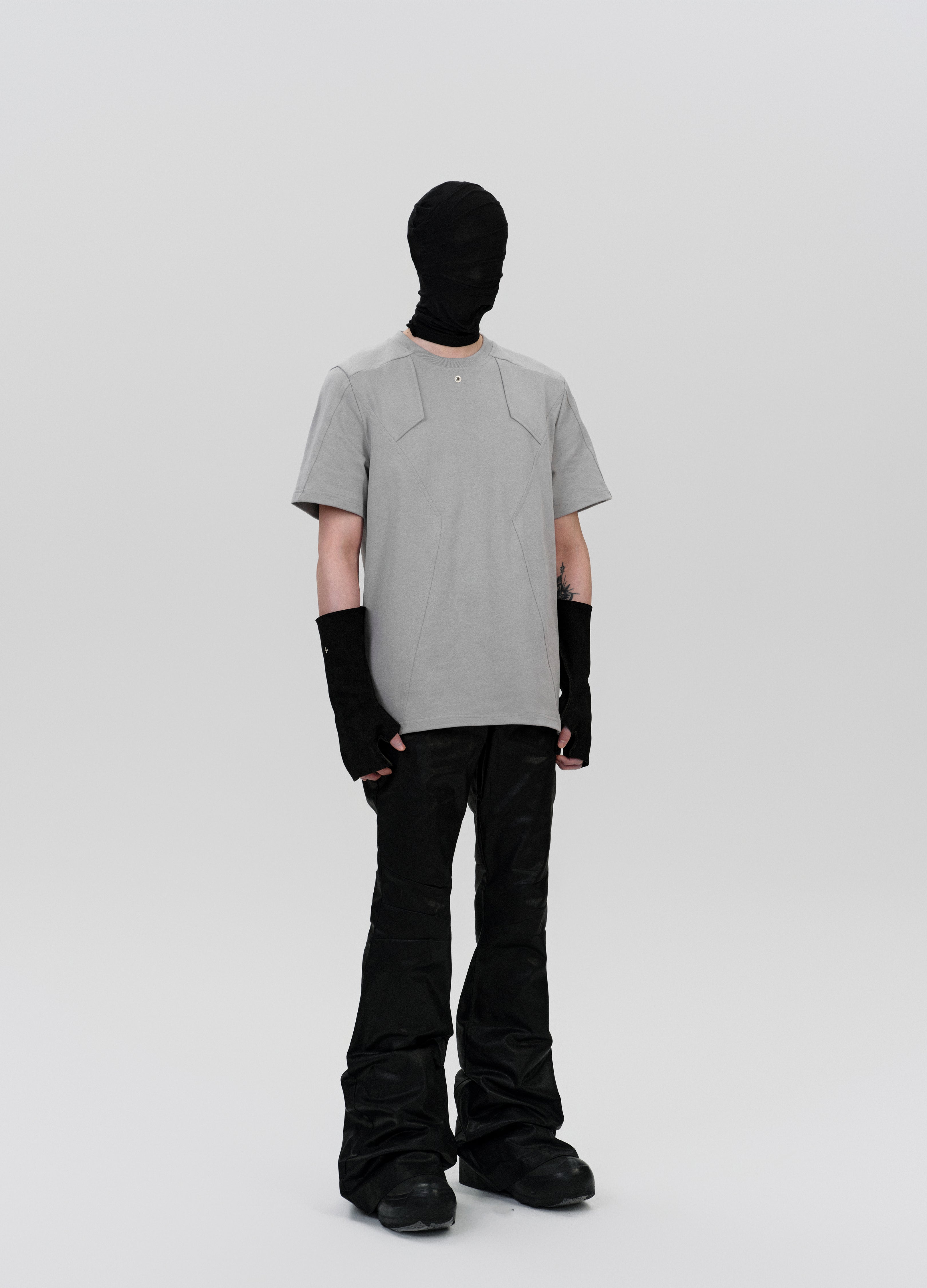 25SS MONO STRUCTURE CUT TEE