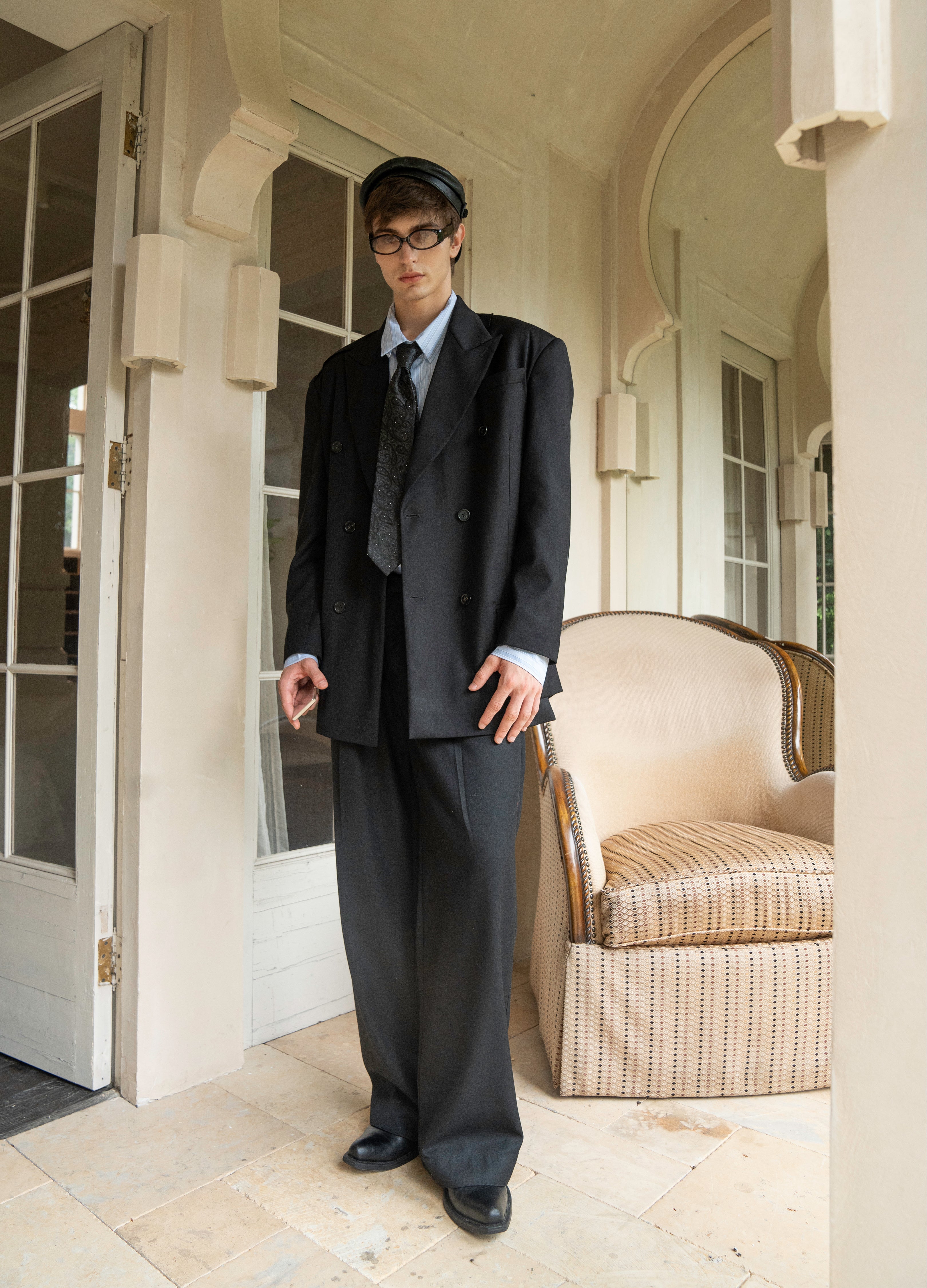 DECONSTRUCT PEAK LAPEL BLAZER