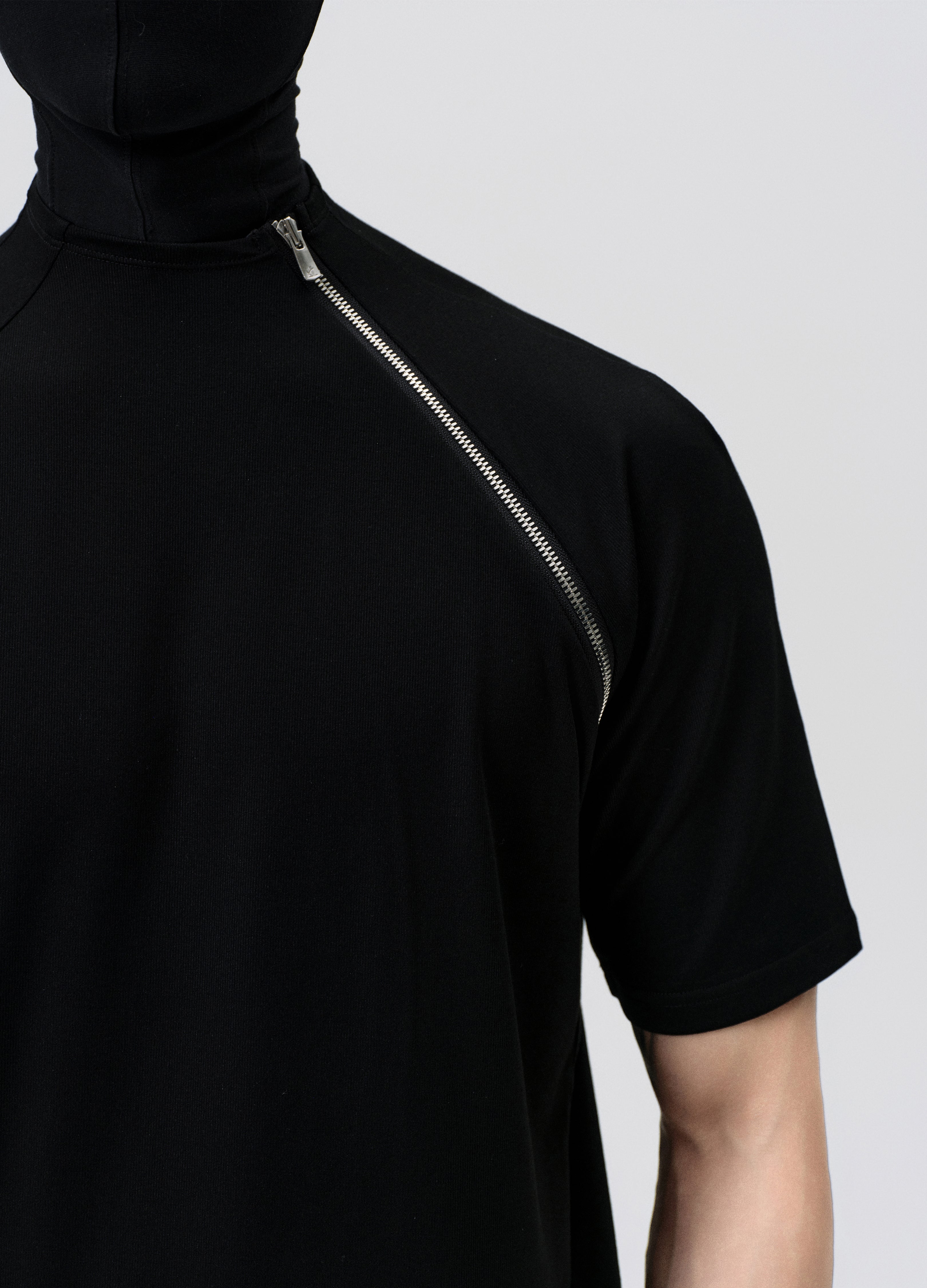 25SS SORONA SLASH NECK SHIRT