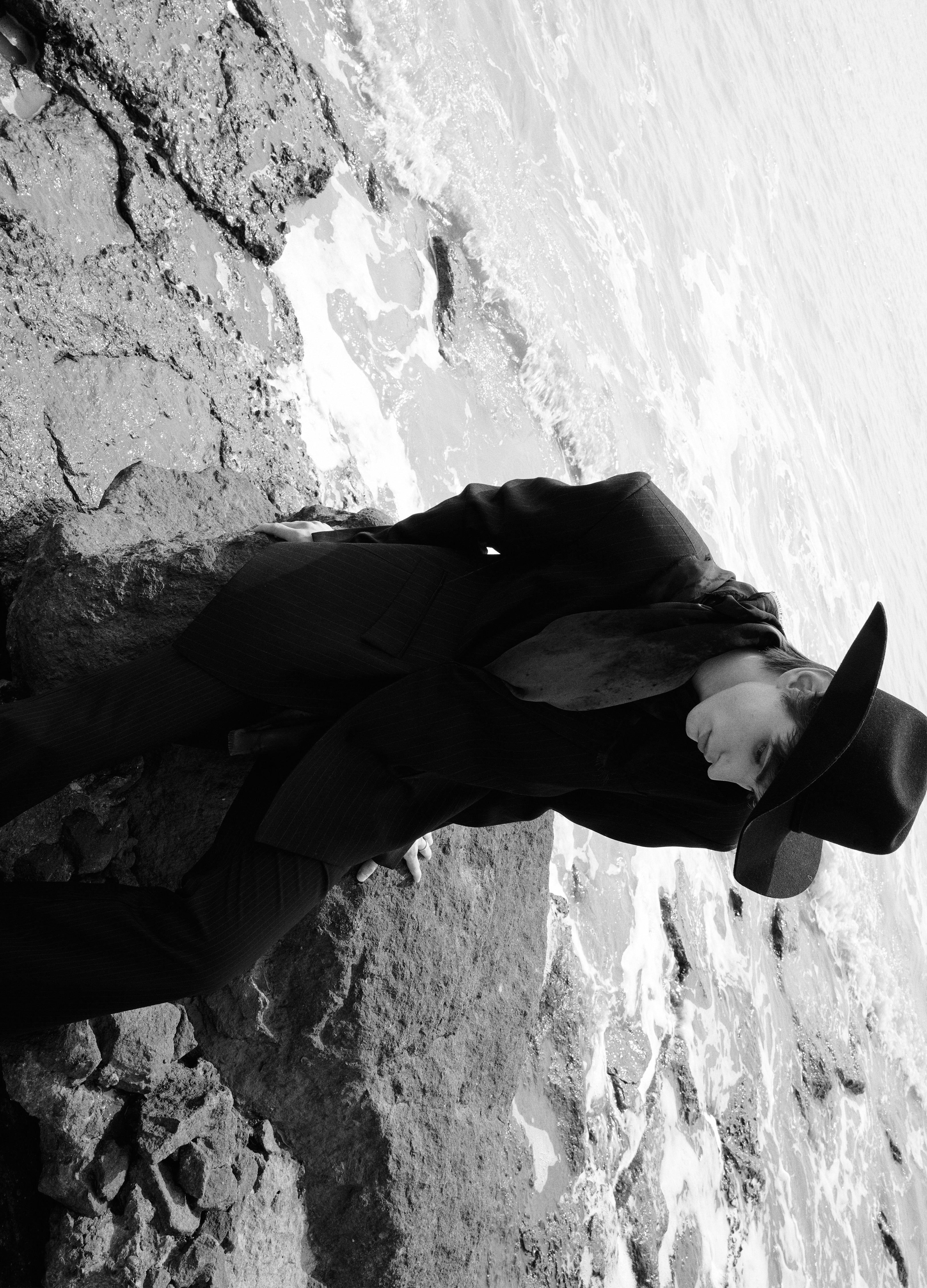 25SS BLADE STRIPE DECONSTRUCTED SUIT