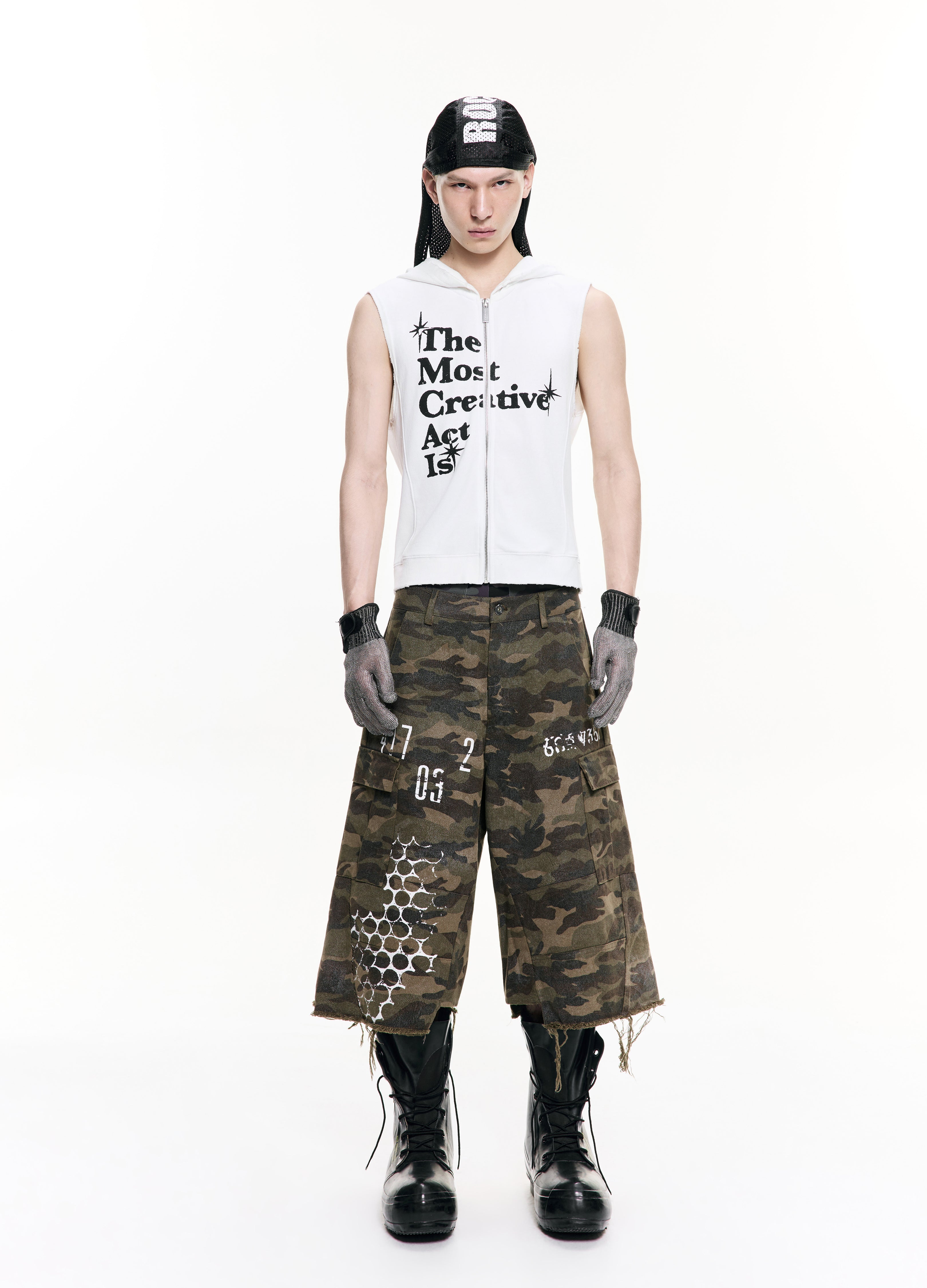 26SS STAR LOGO HOODED TANK