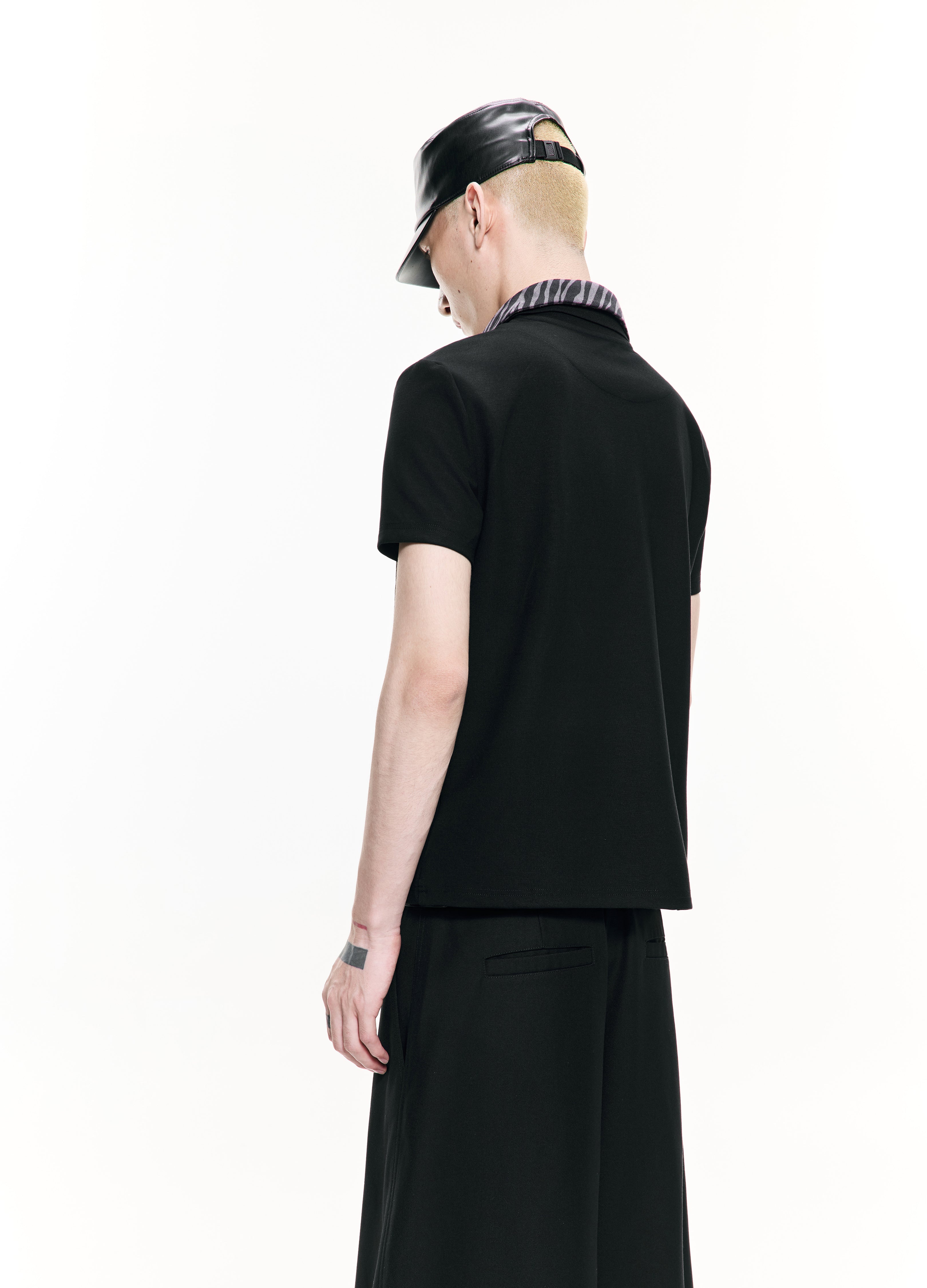 26SS REVELATION DARK FIT TEE