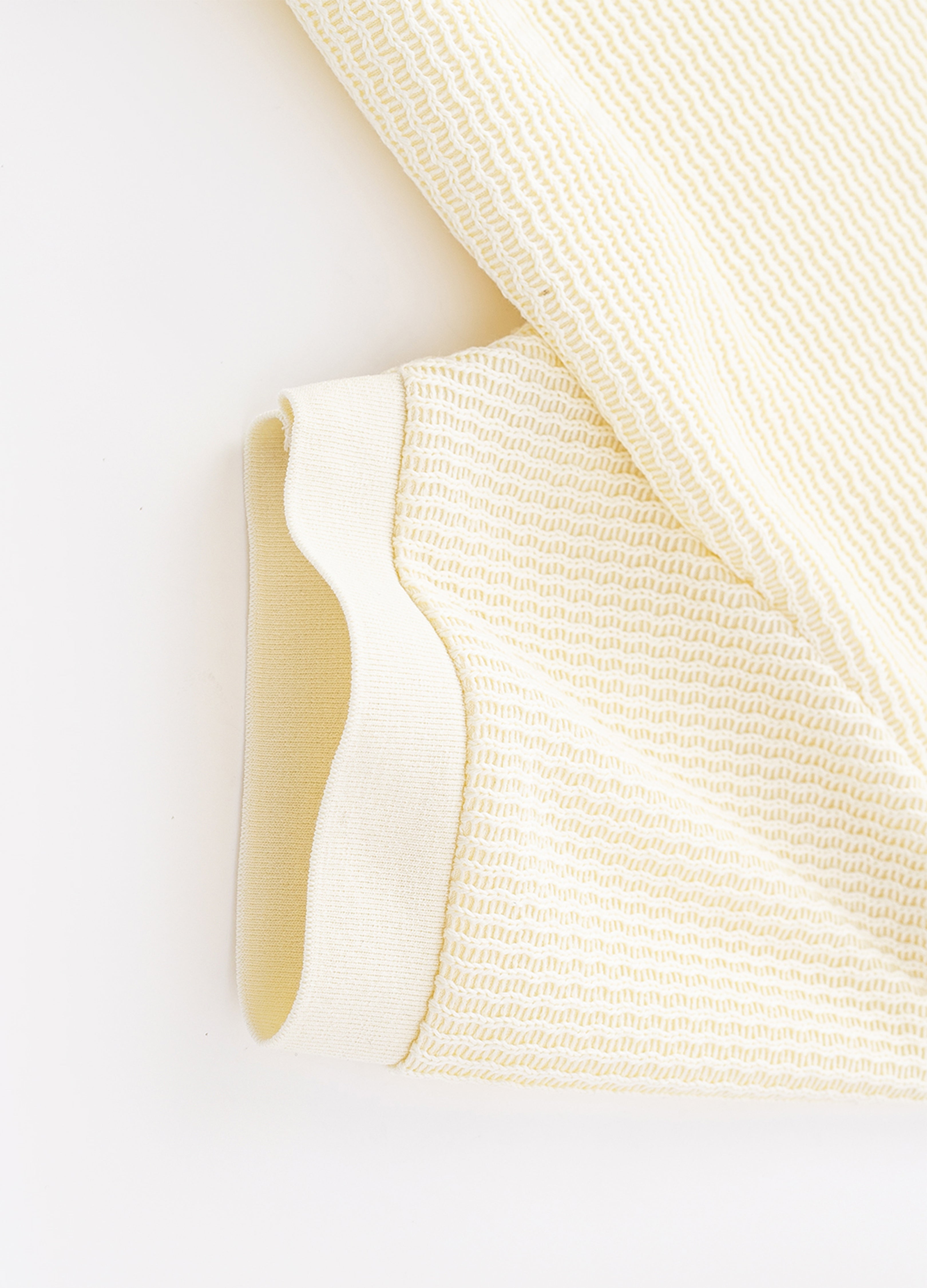 25SS JACQUARD V-NECK POLO