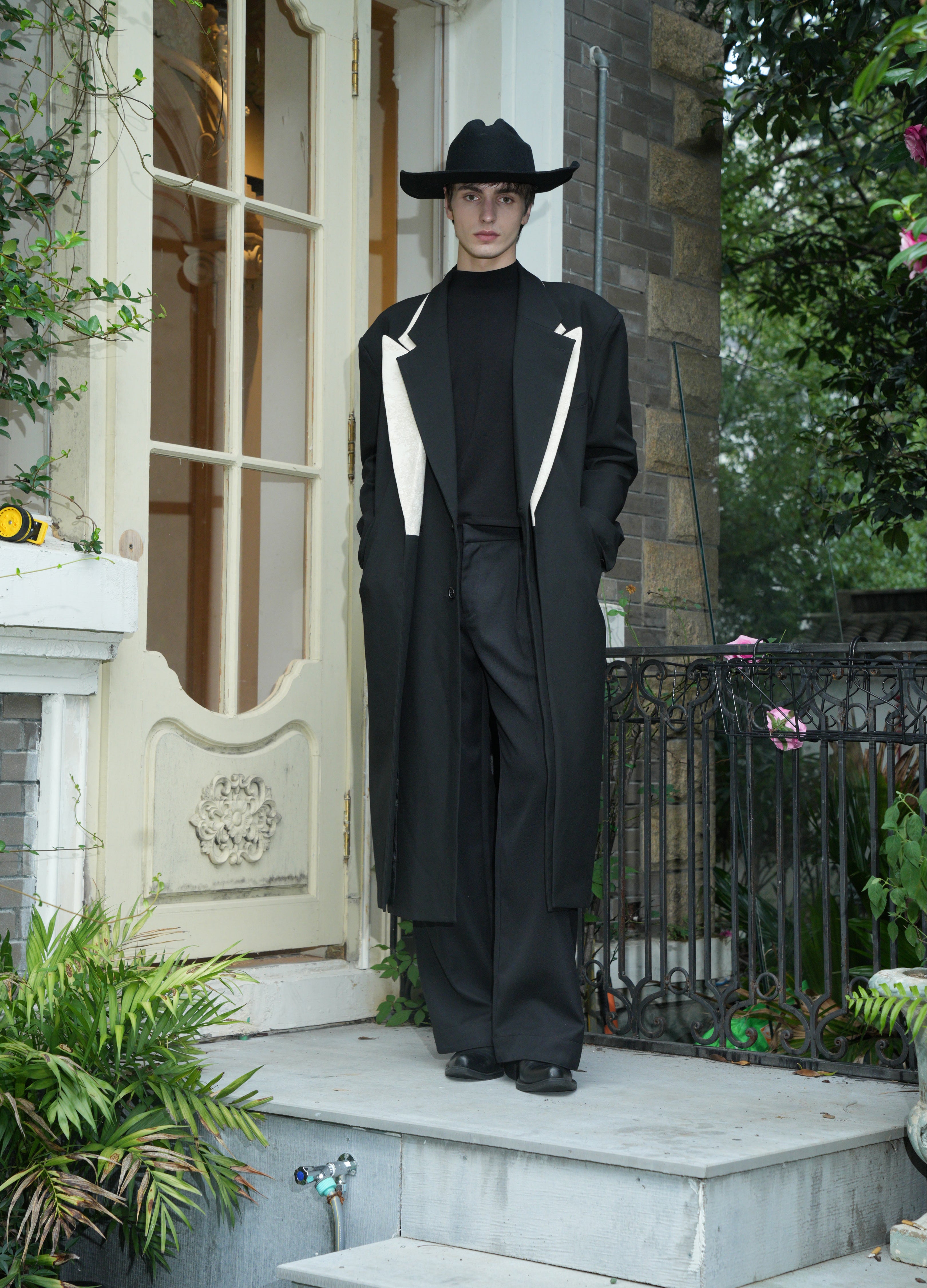 NIGHT CROWN DOUBLE-LAYER COAT