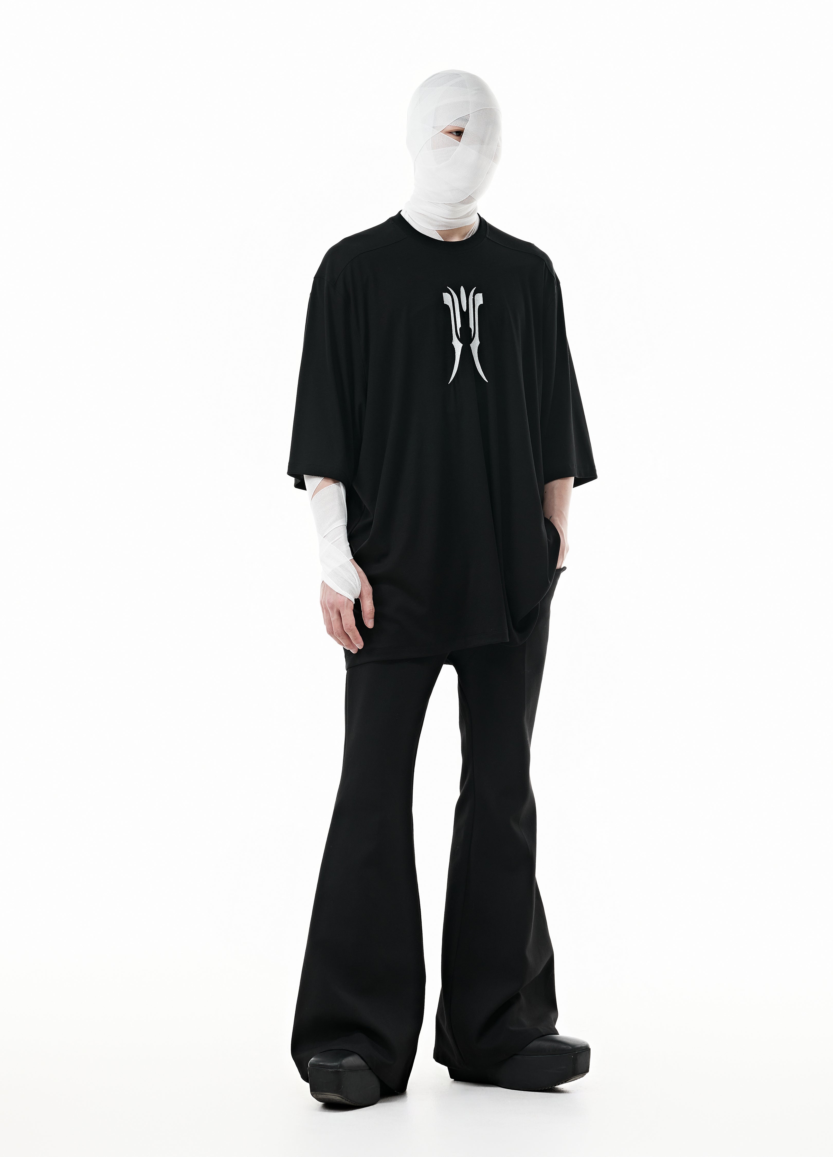 DARK EMBLEM OVERSIZED TEE