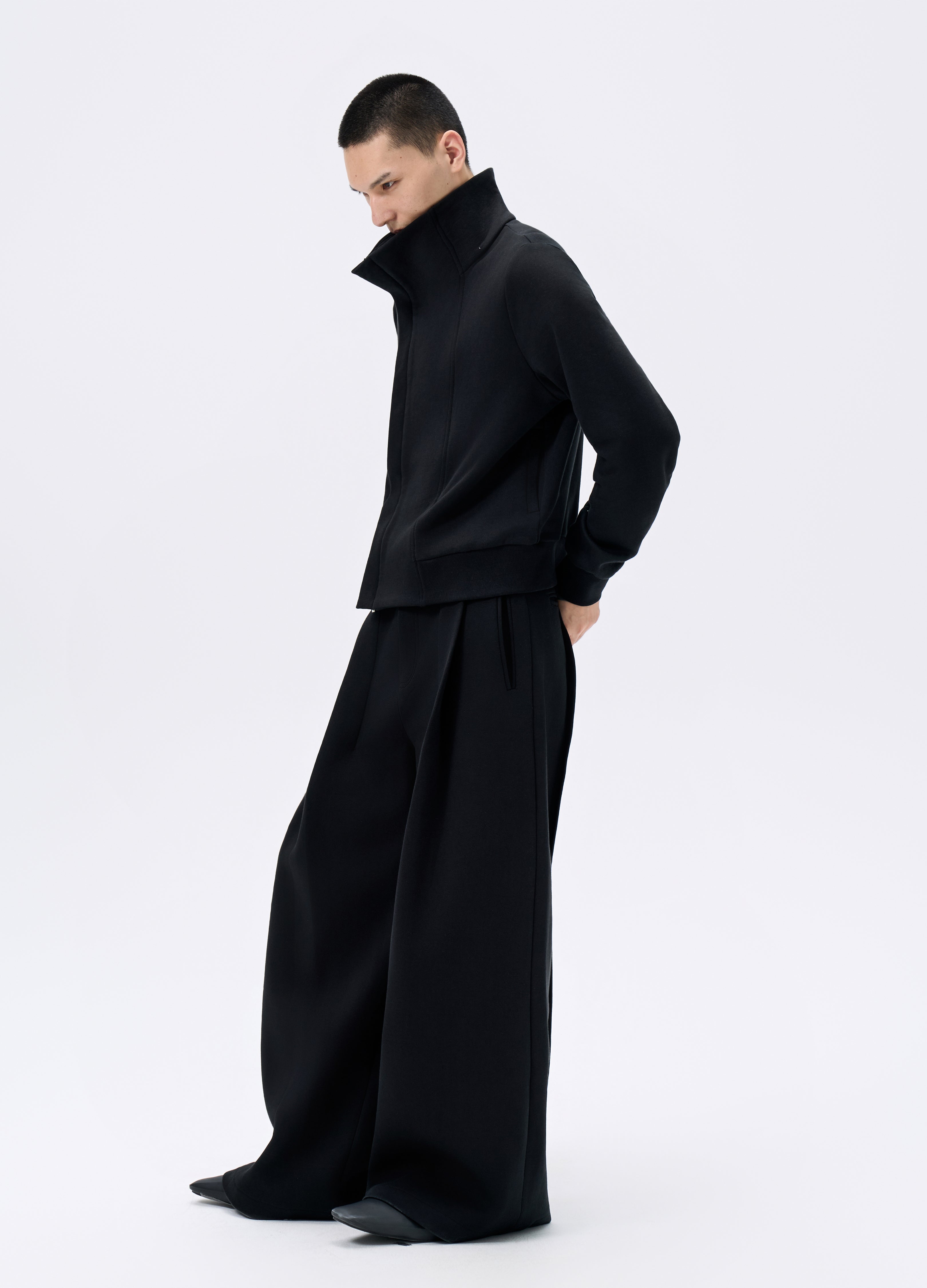 25FW BLACK ZIP CROPPED JACKET