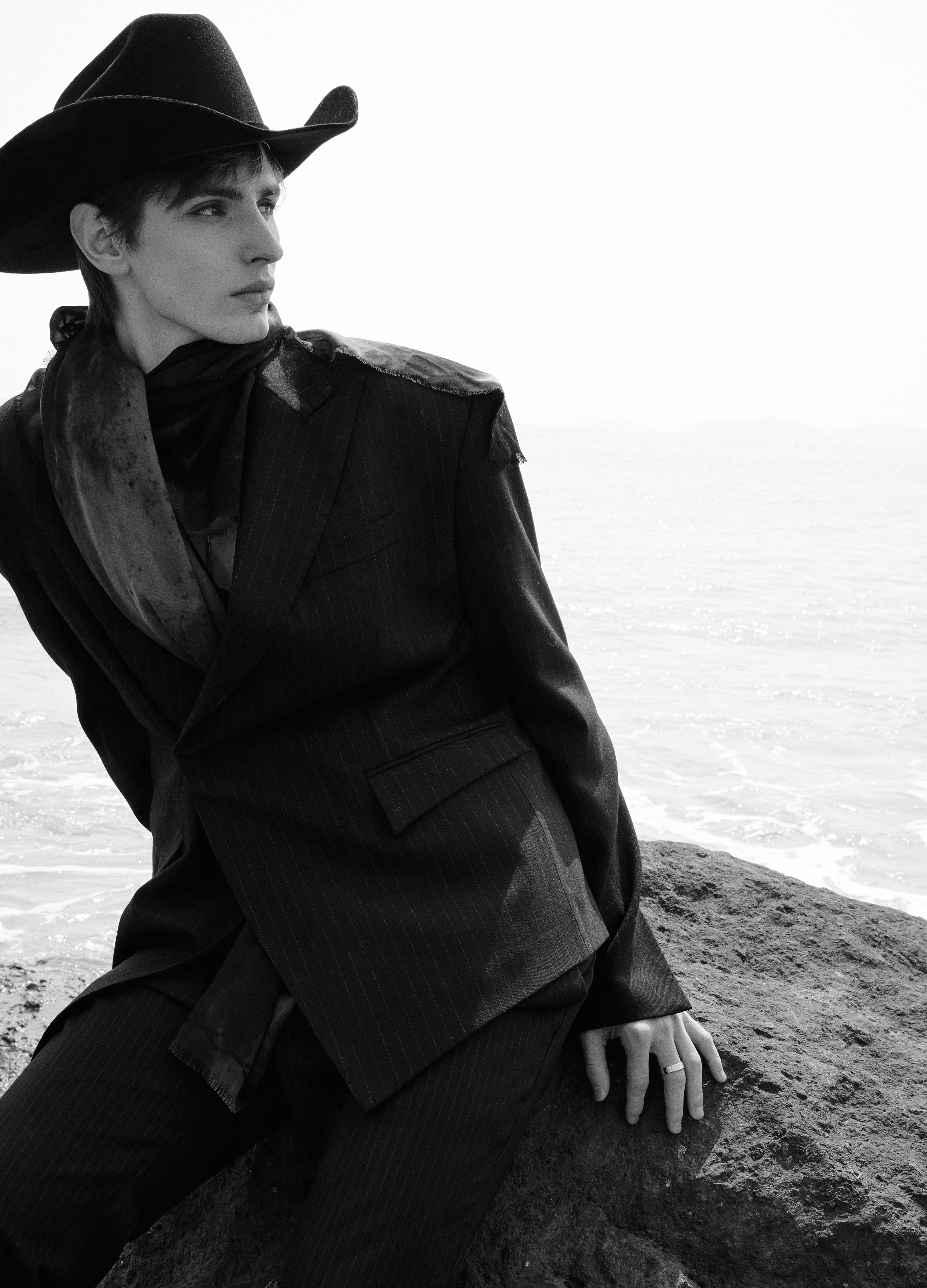 25SS BLADE STRIPE DECONSTRUCTED SUIT