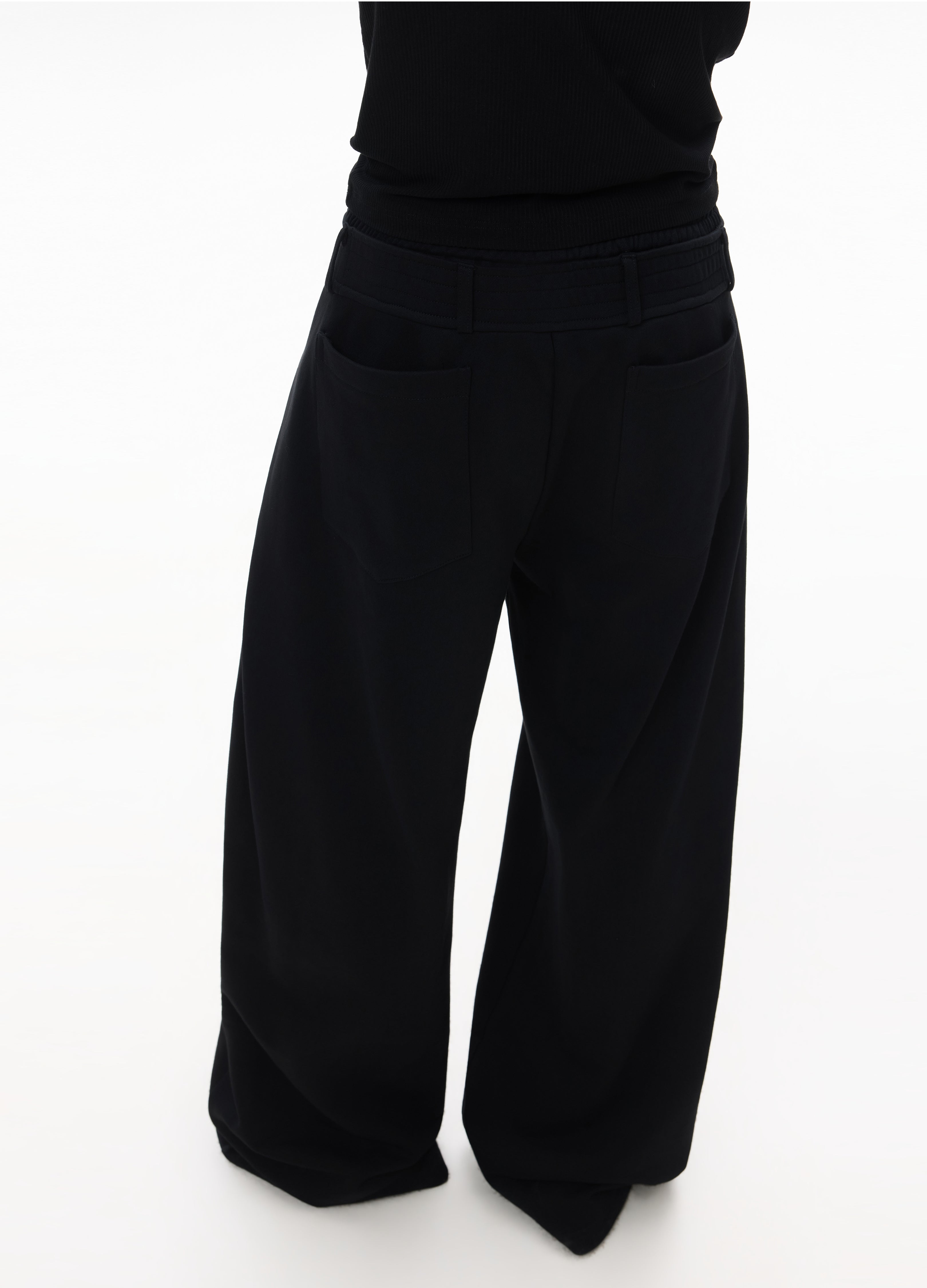 26SS DECONSTRUCT SCIMITAR SWEATPANTS
