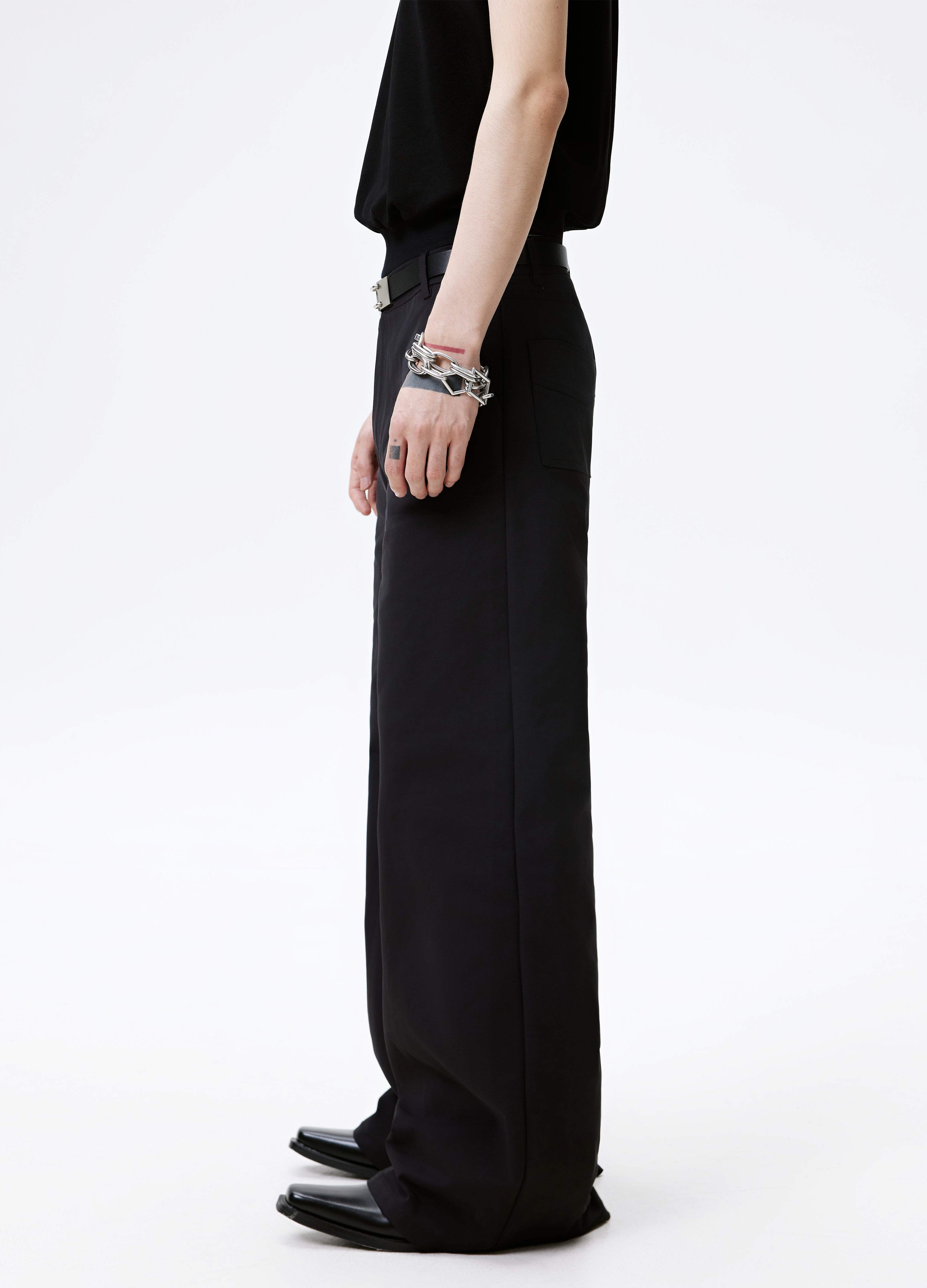 25SS BLACK BASELINE FLARE PANTS