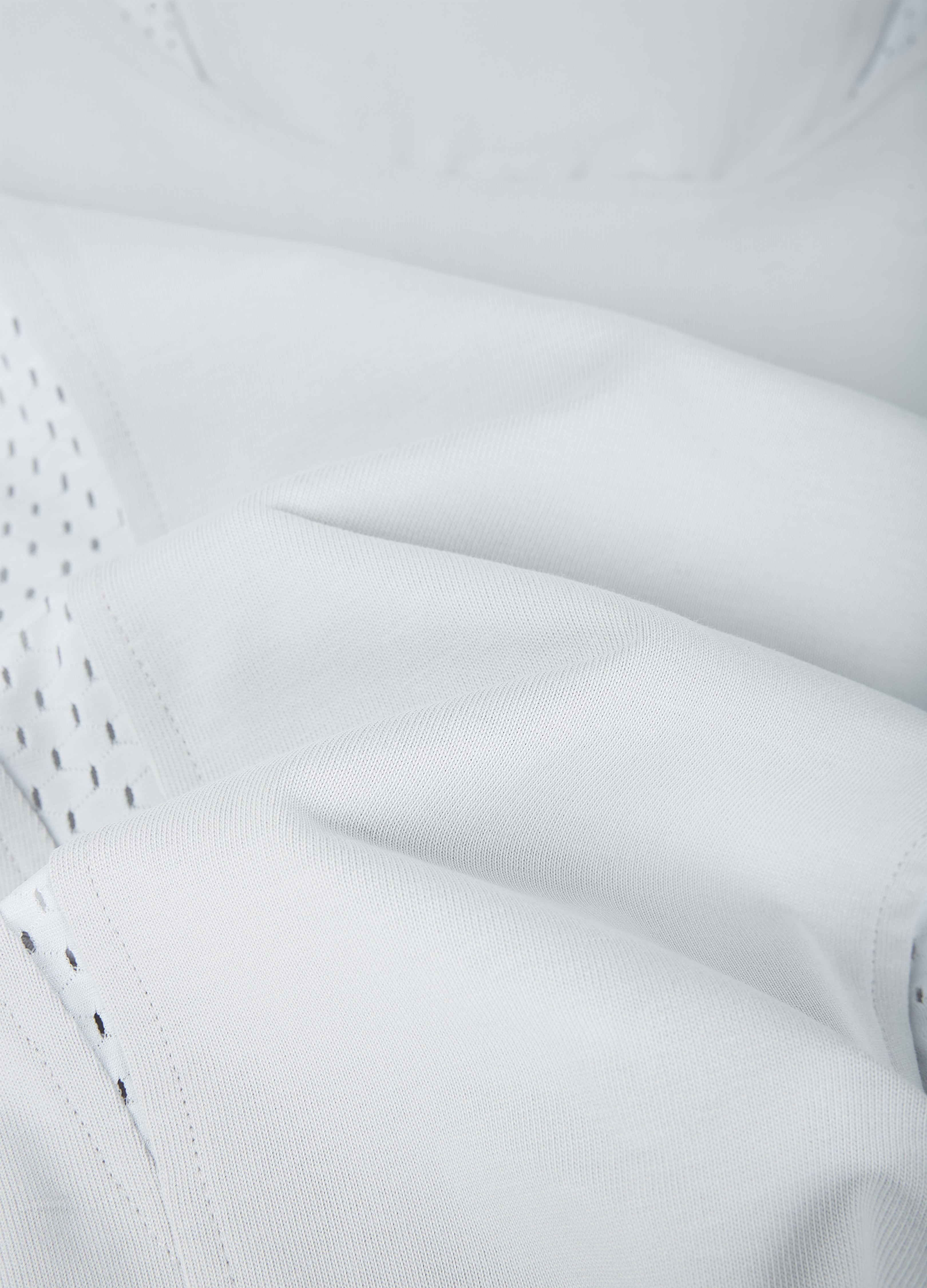 25SS MESH-PANEL TECH TEE