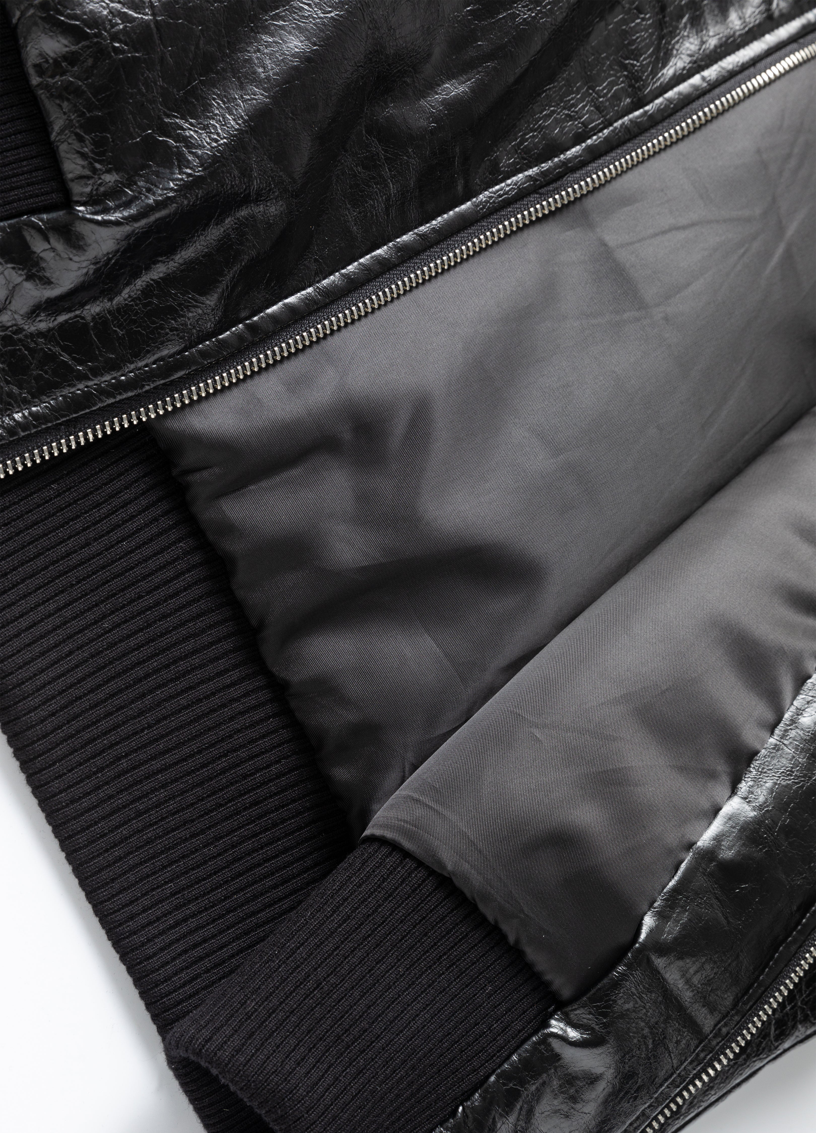 25FW PLEATED LEATHER PUFFER JACKET