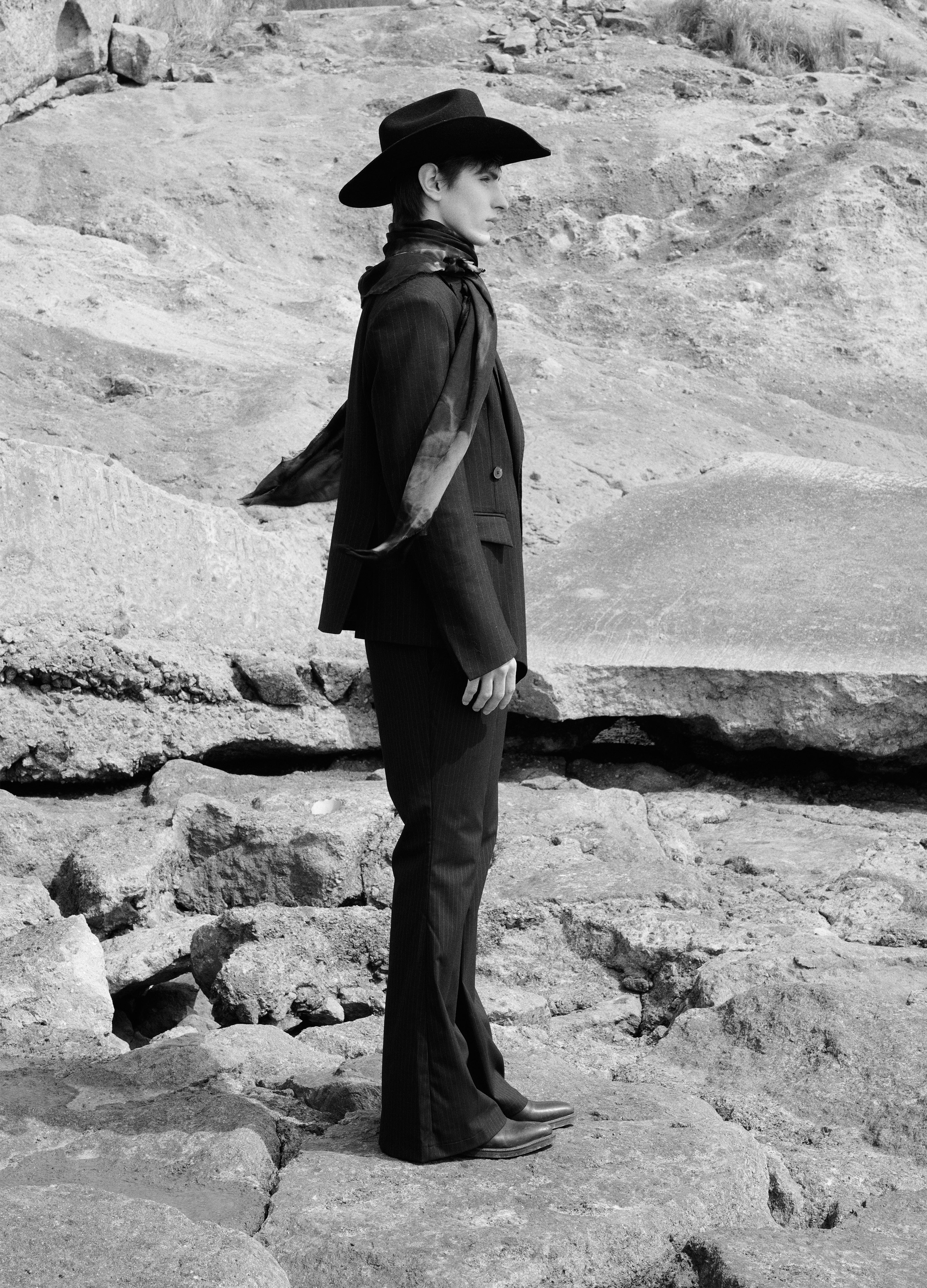 25SS BLADE STRIPE DECONSTRUCTED SUIT