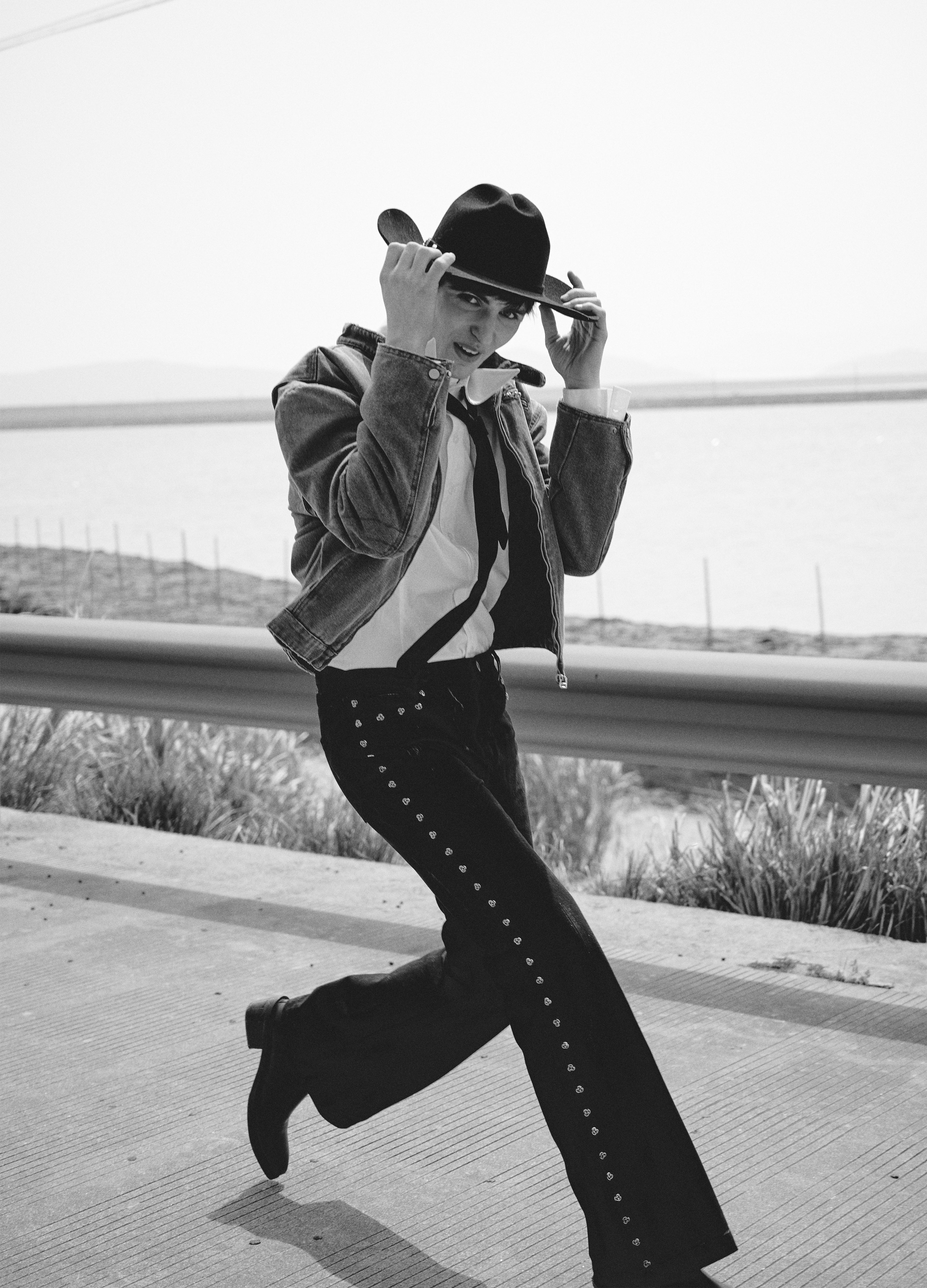 25SS BAROQUE ROSETTE DENIM