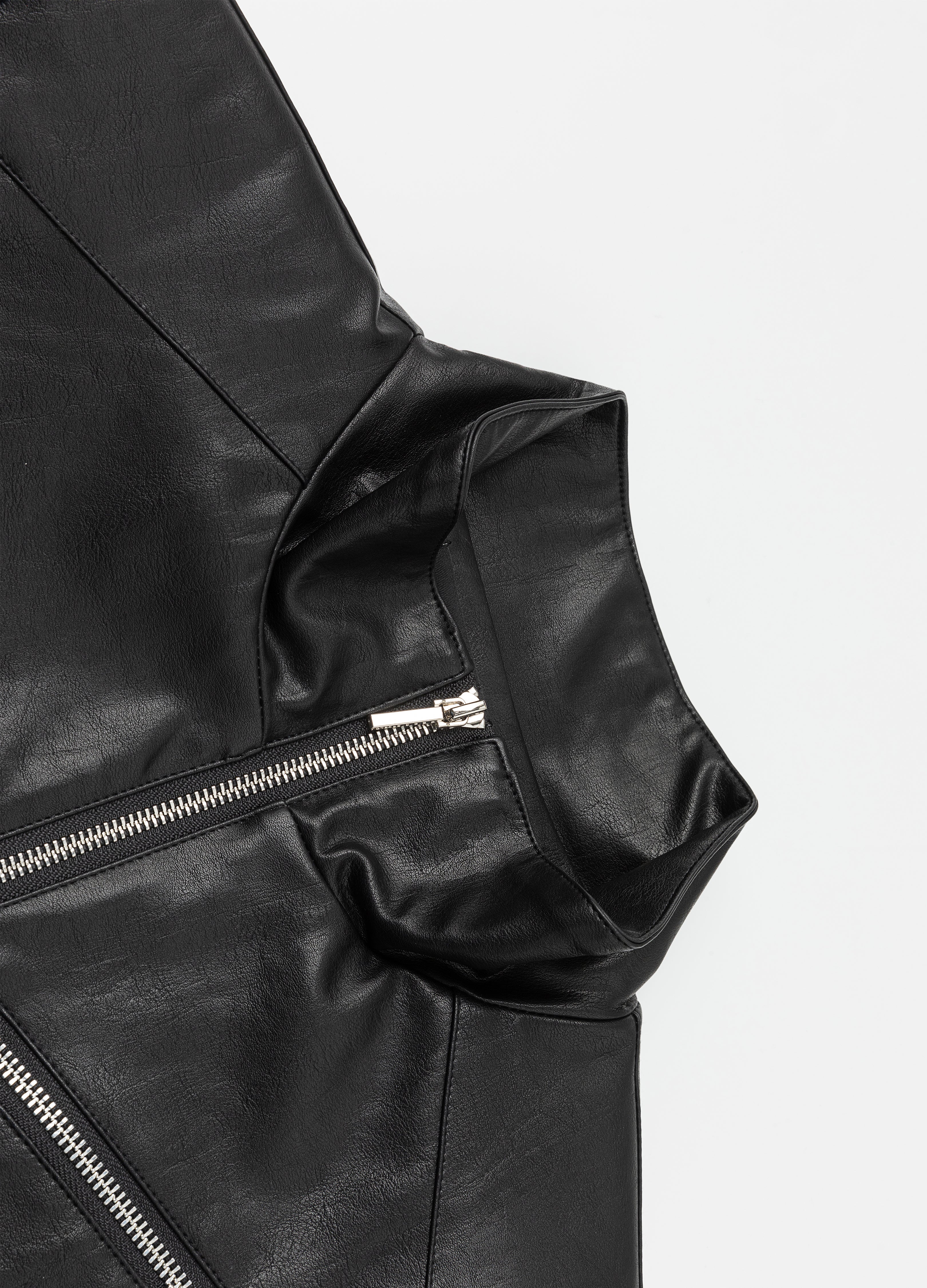 26SS STAND-COLLAR LEATHER JACKET