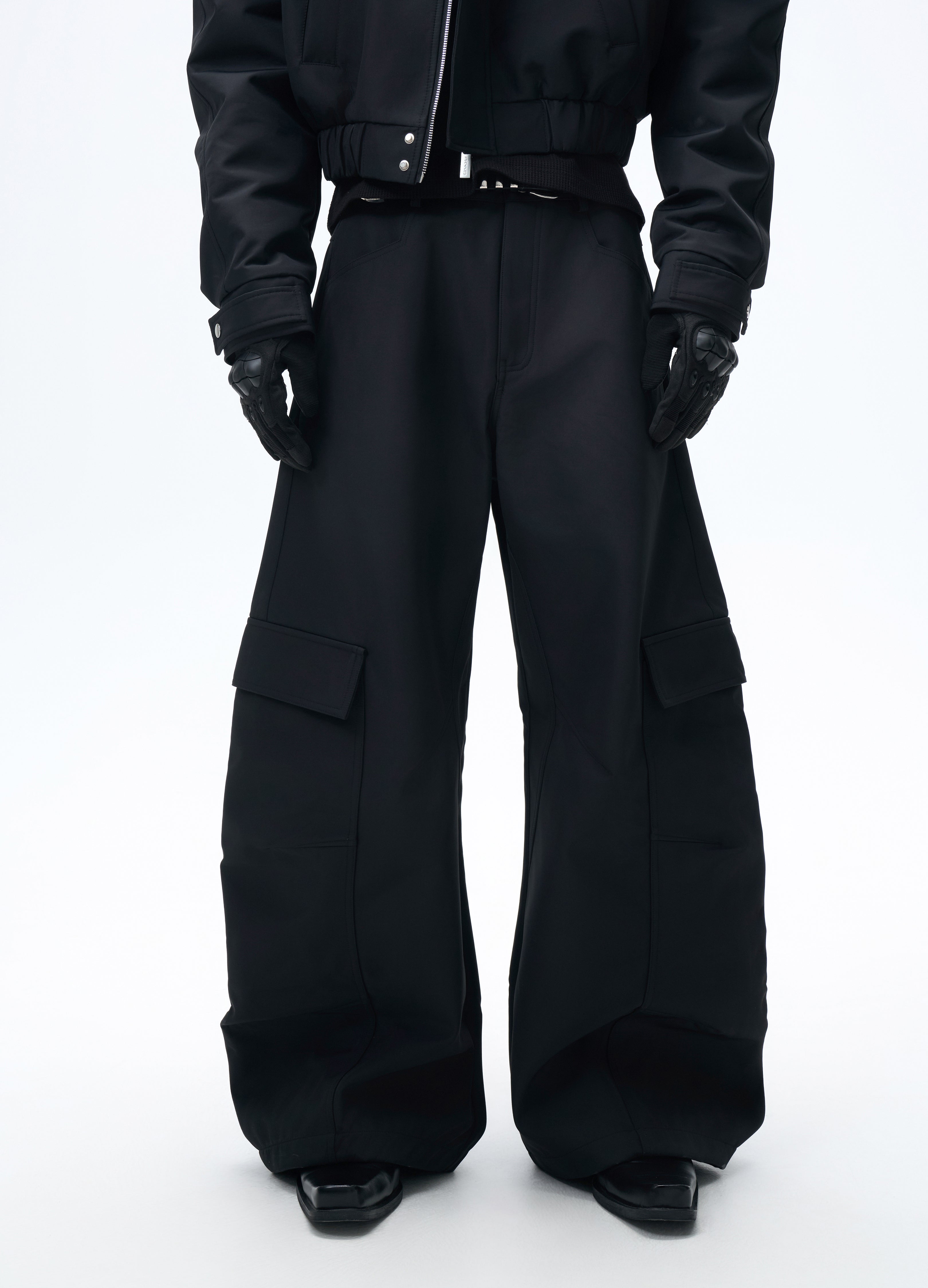 25FW BANANA CUT WIDE TROUSERS