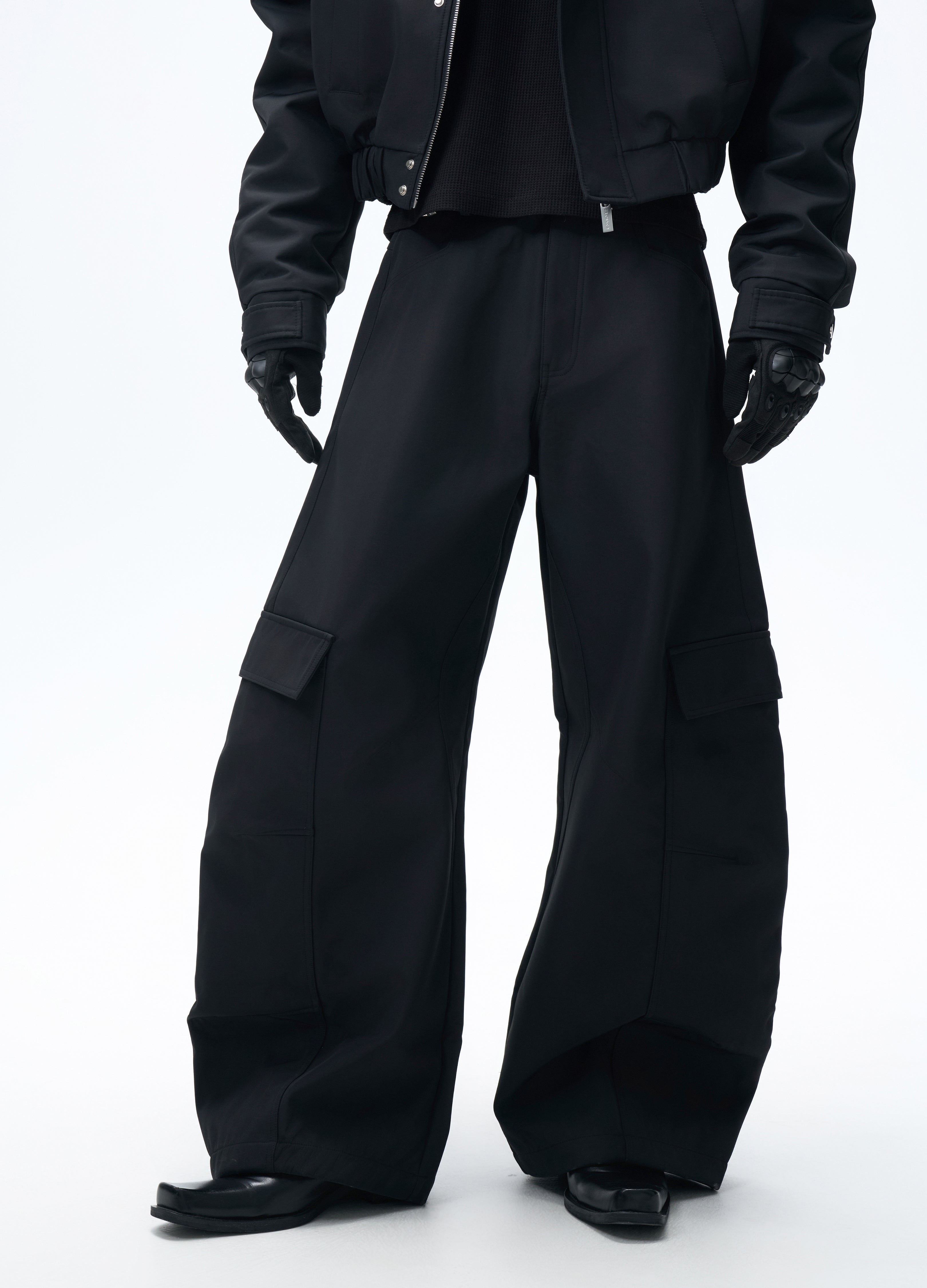 25FW BANANA CUT WIDE TROUSERS