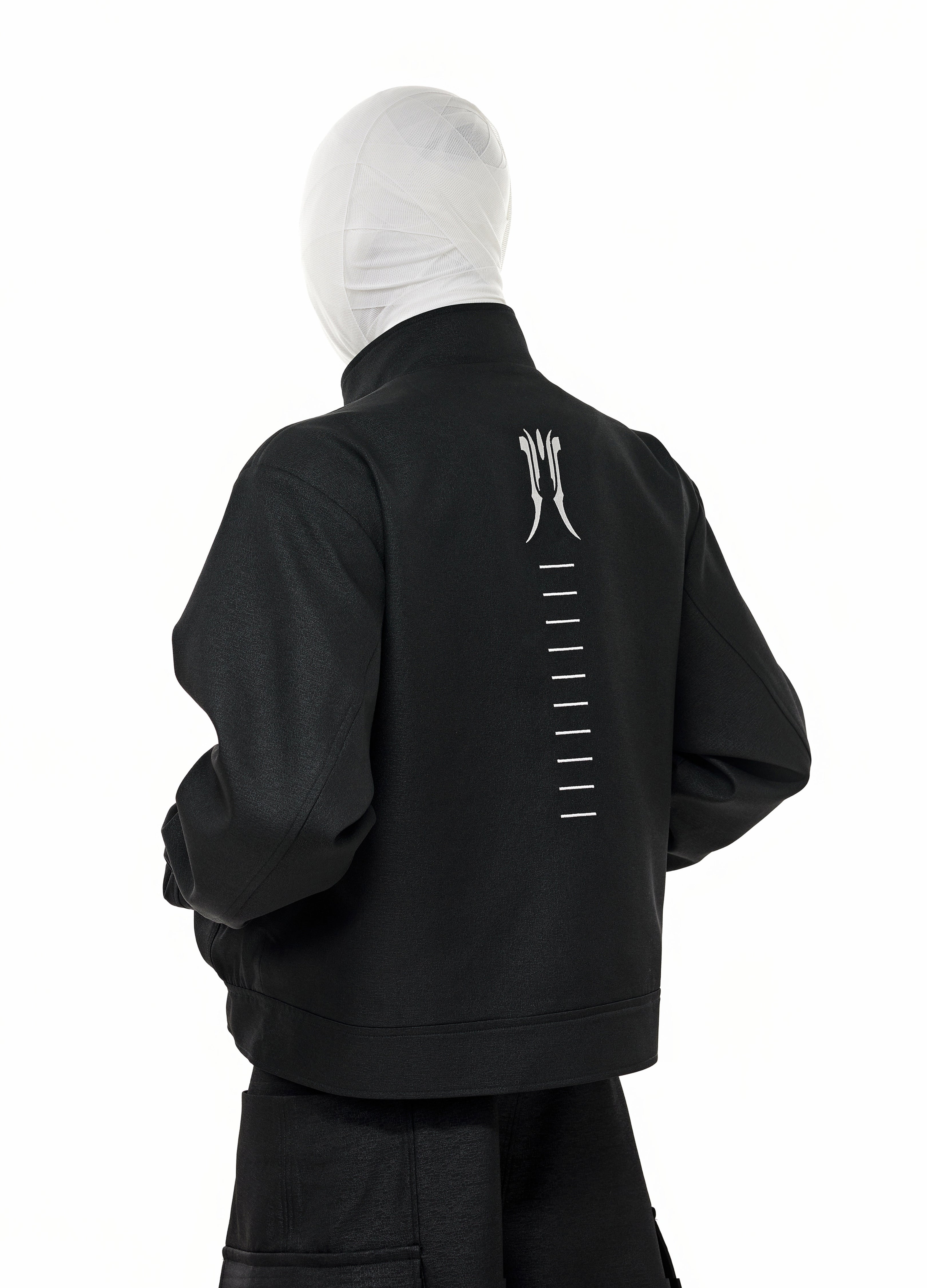 MONOLITH MULTI-POCKET JACKET