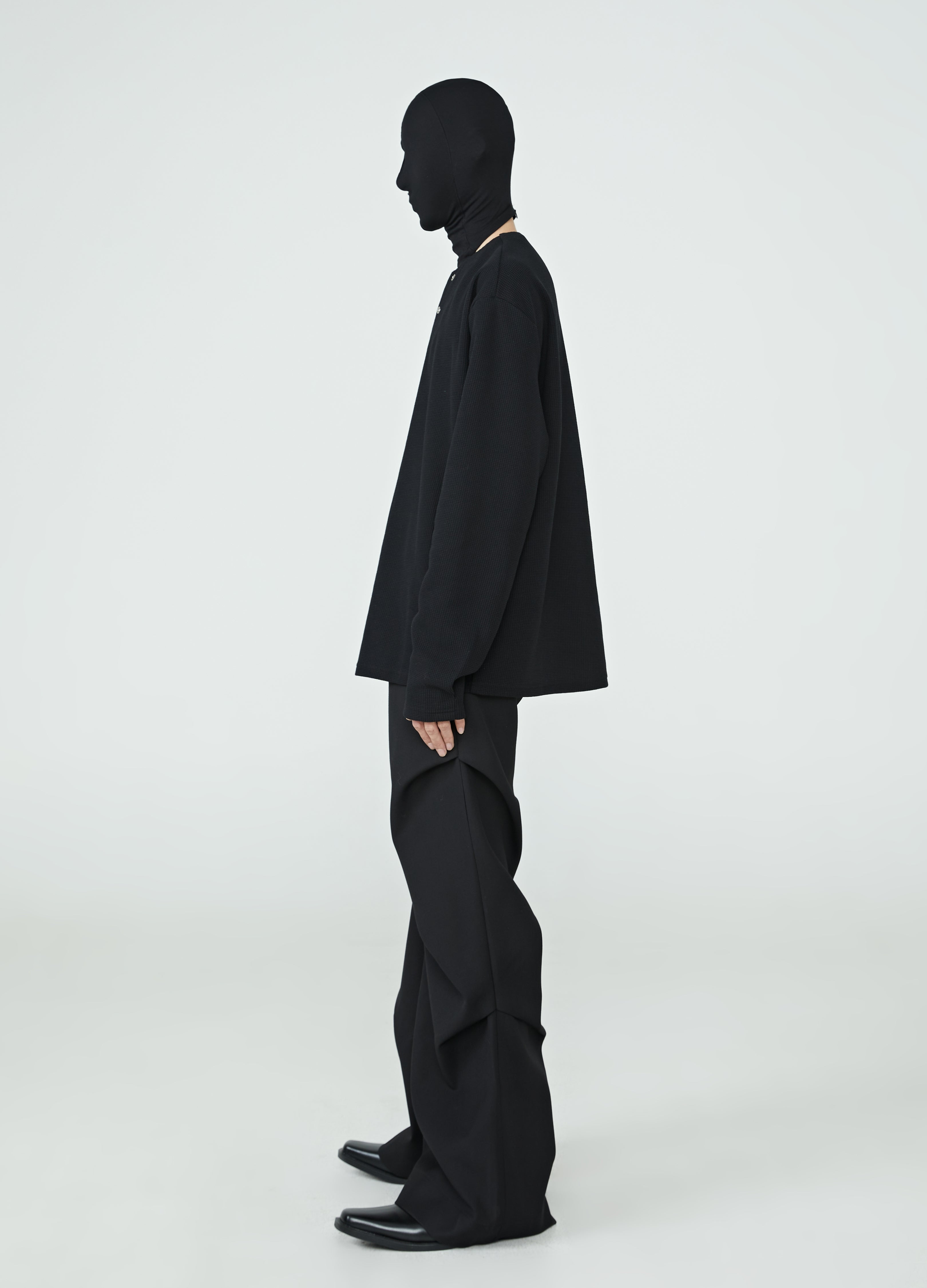 24SS Voyager Waffle V-Neck Pullover