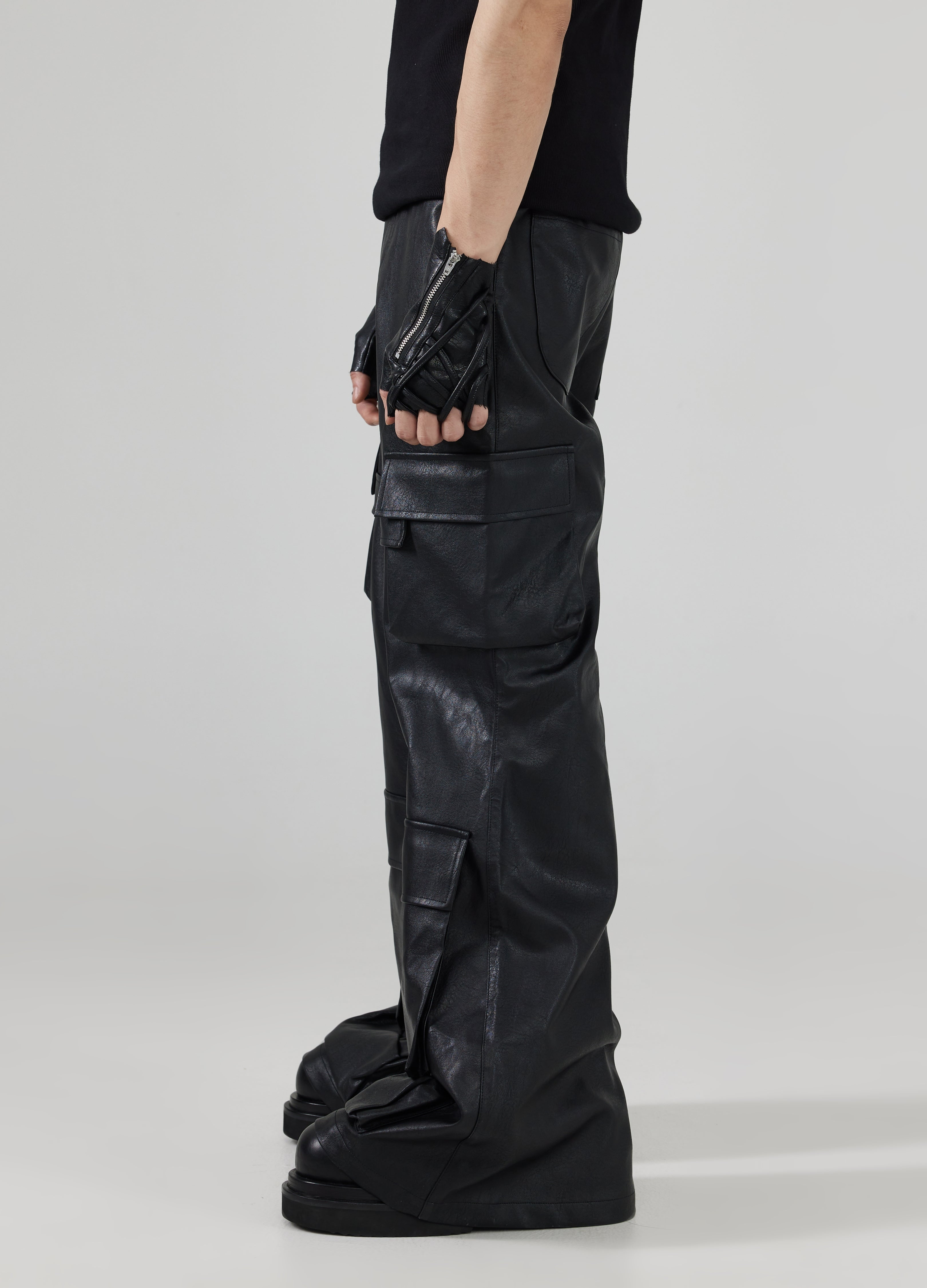 24FW MultiPocket Wide-Leg Pants