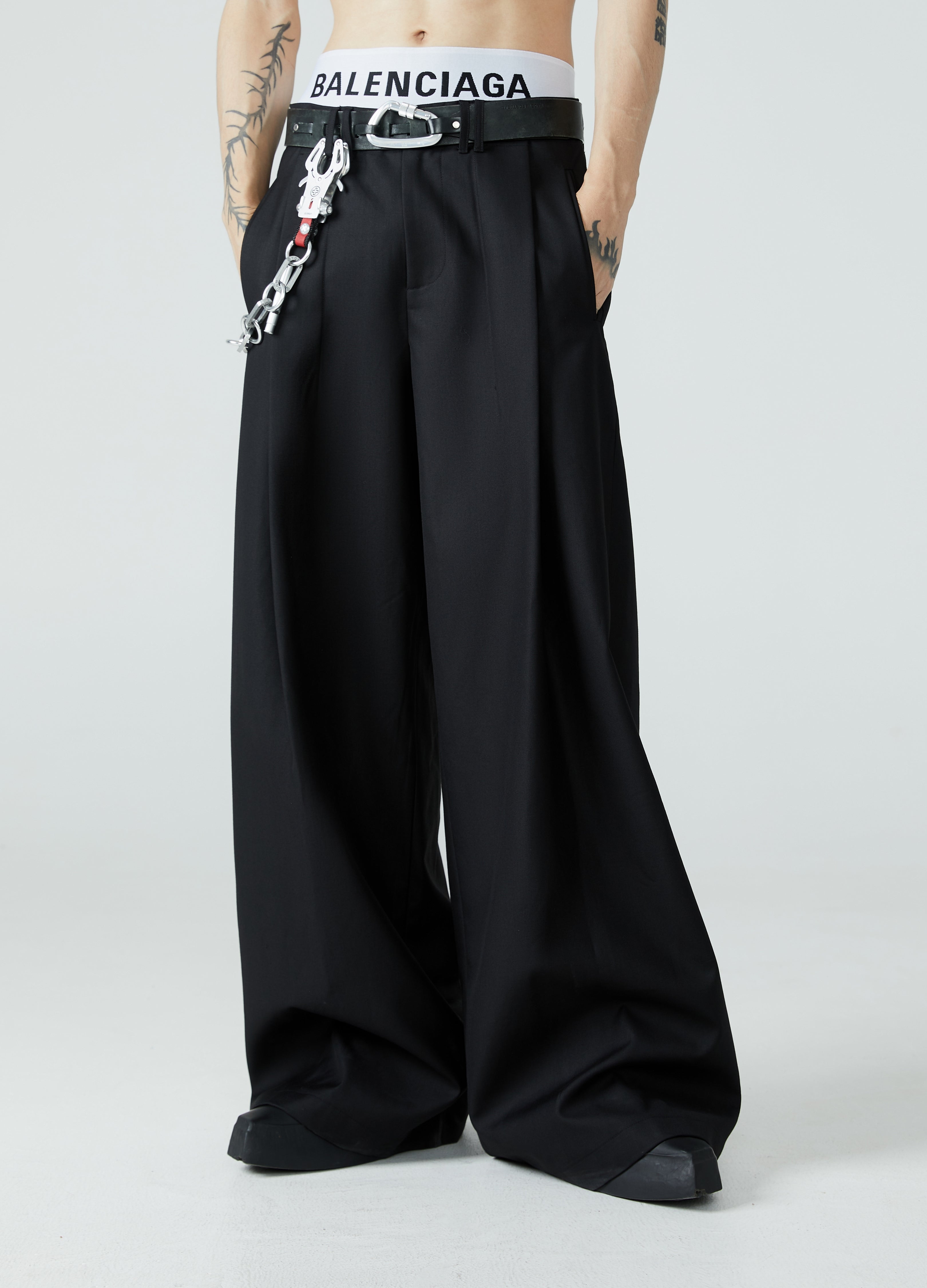 23FW Pleated Wide-Leg Pants