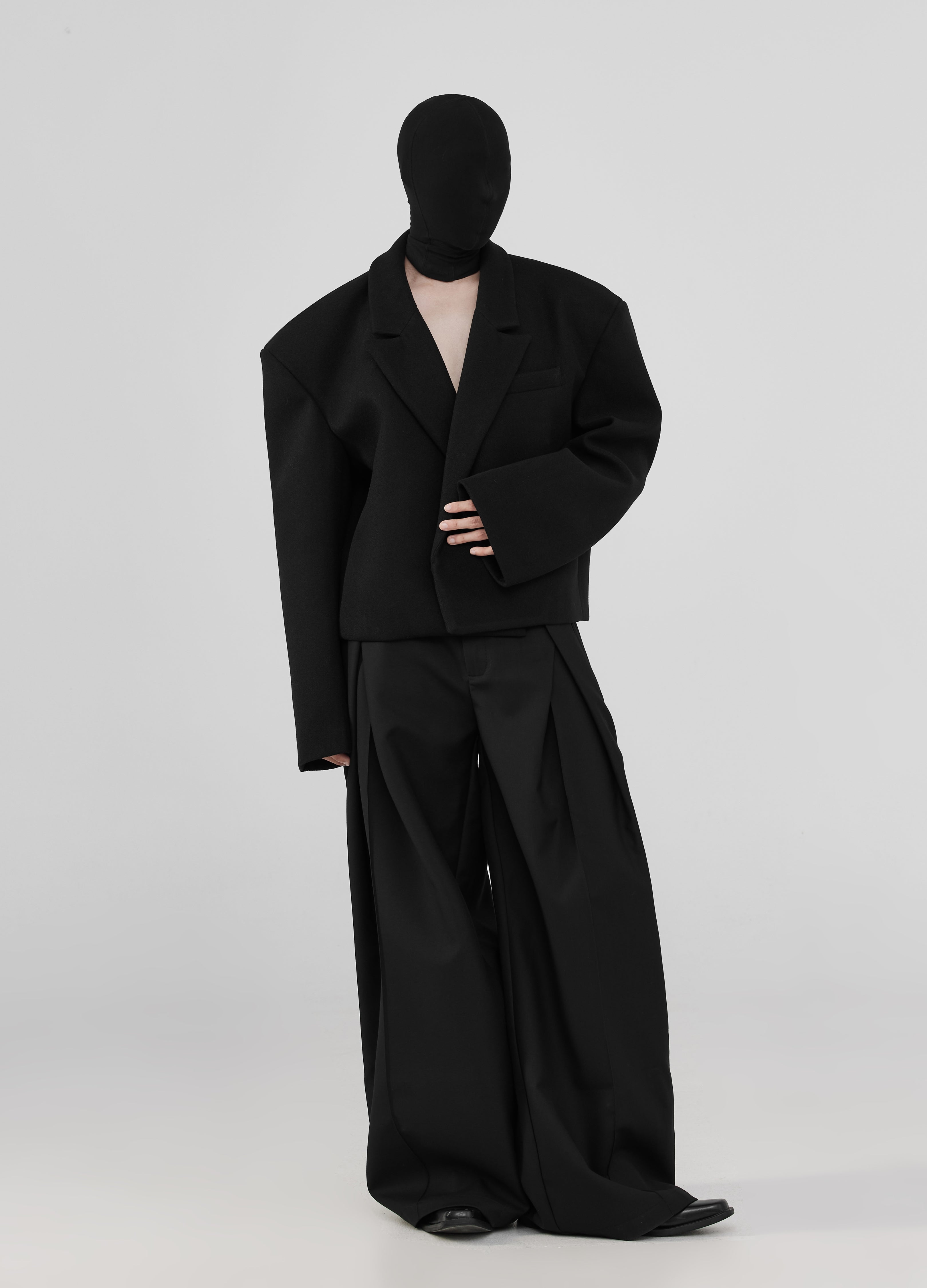 24FW Shadowline Structured Blazer