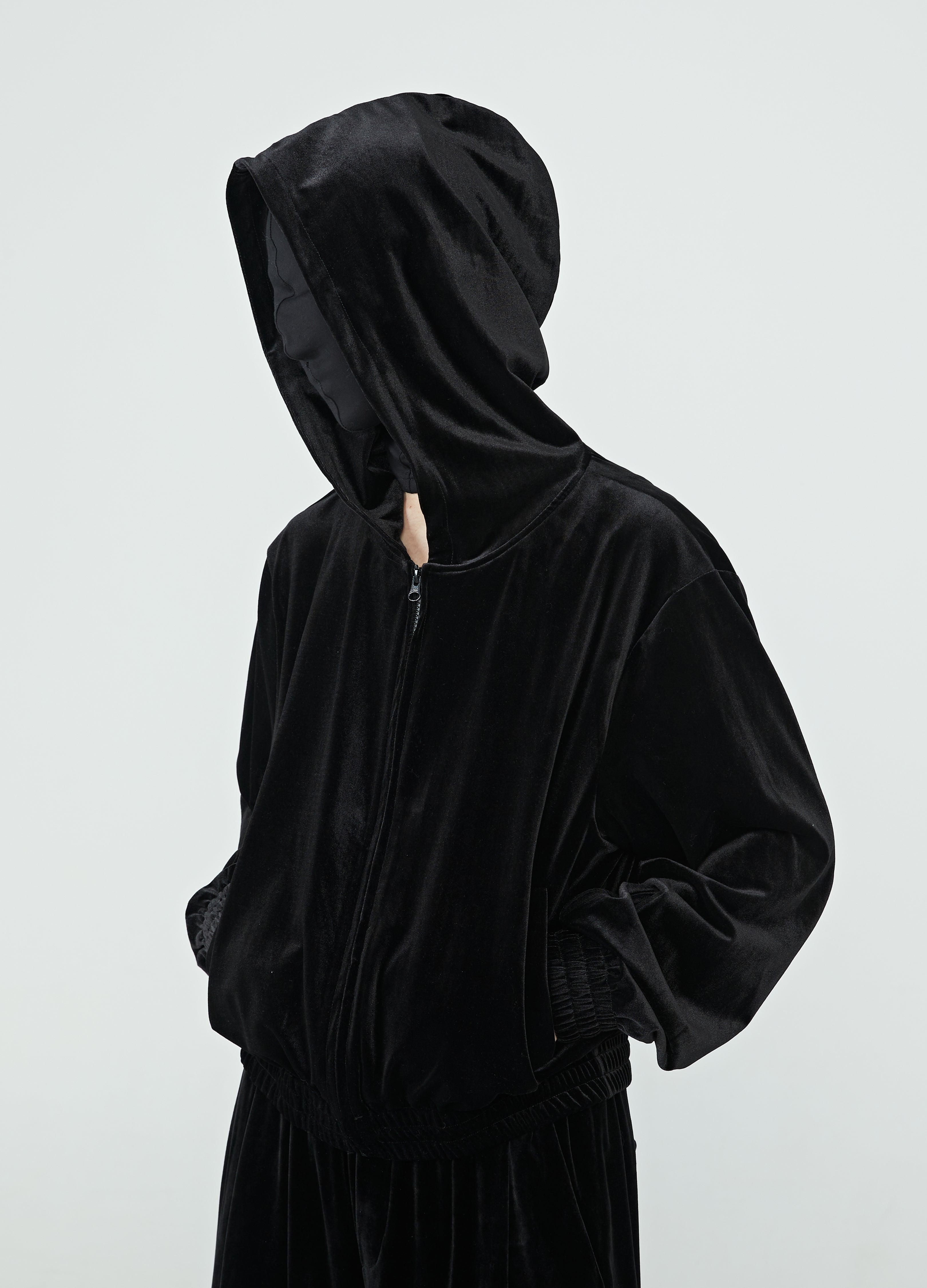 24SS Voyager Velvet Zip-Up