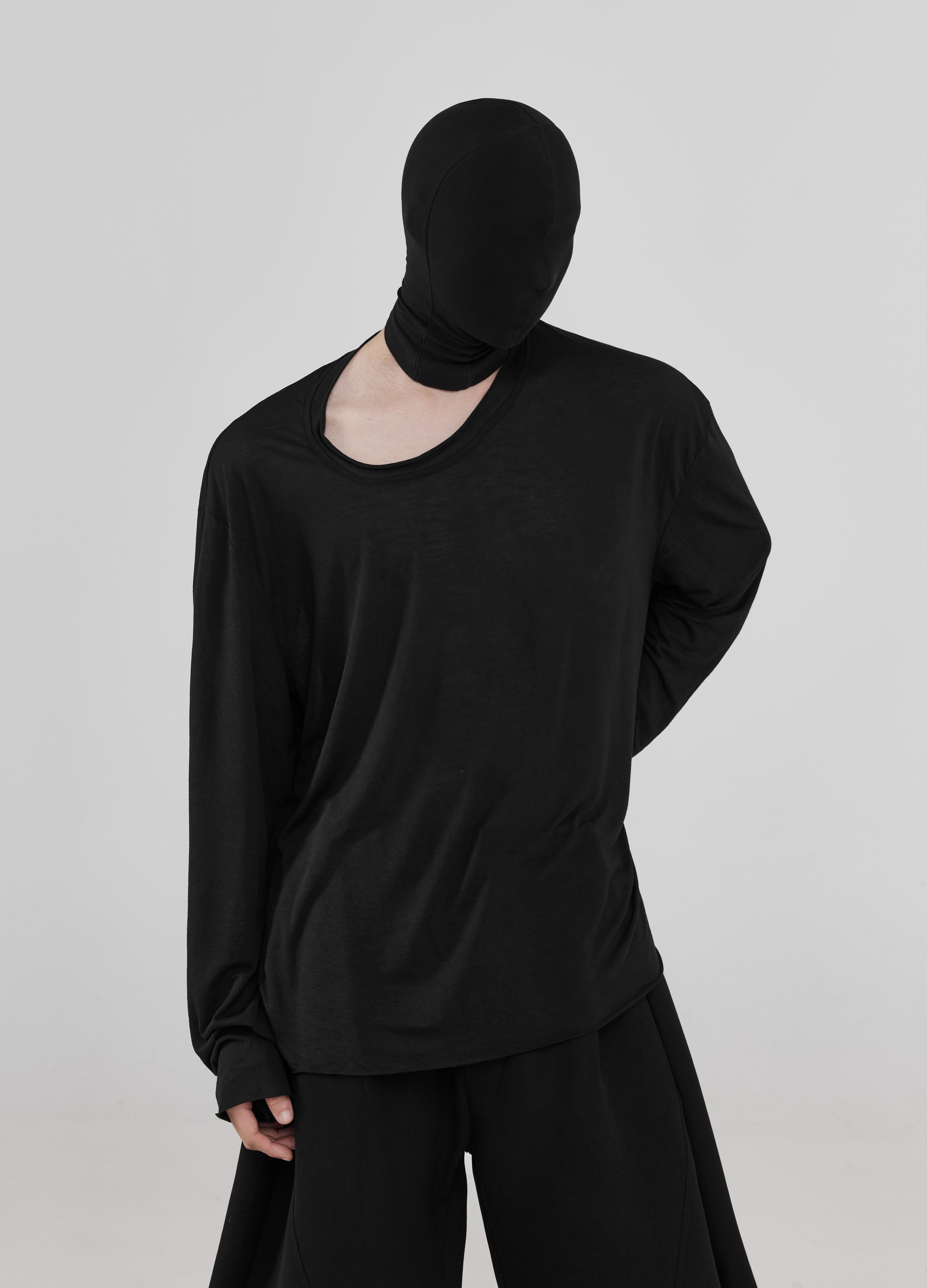 24FW Asymmetrical Tee