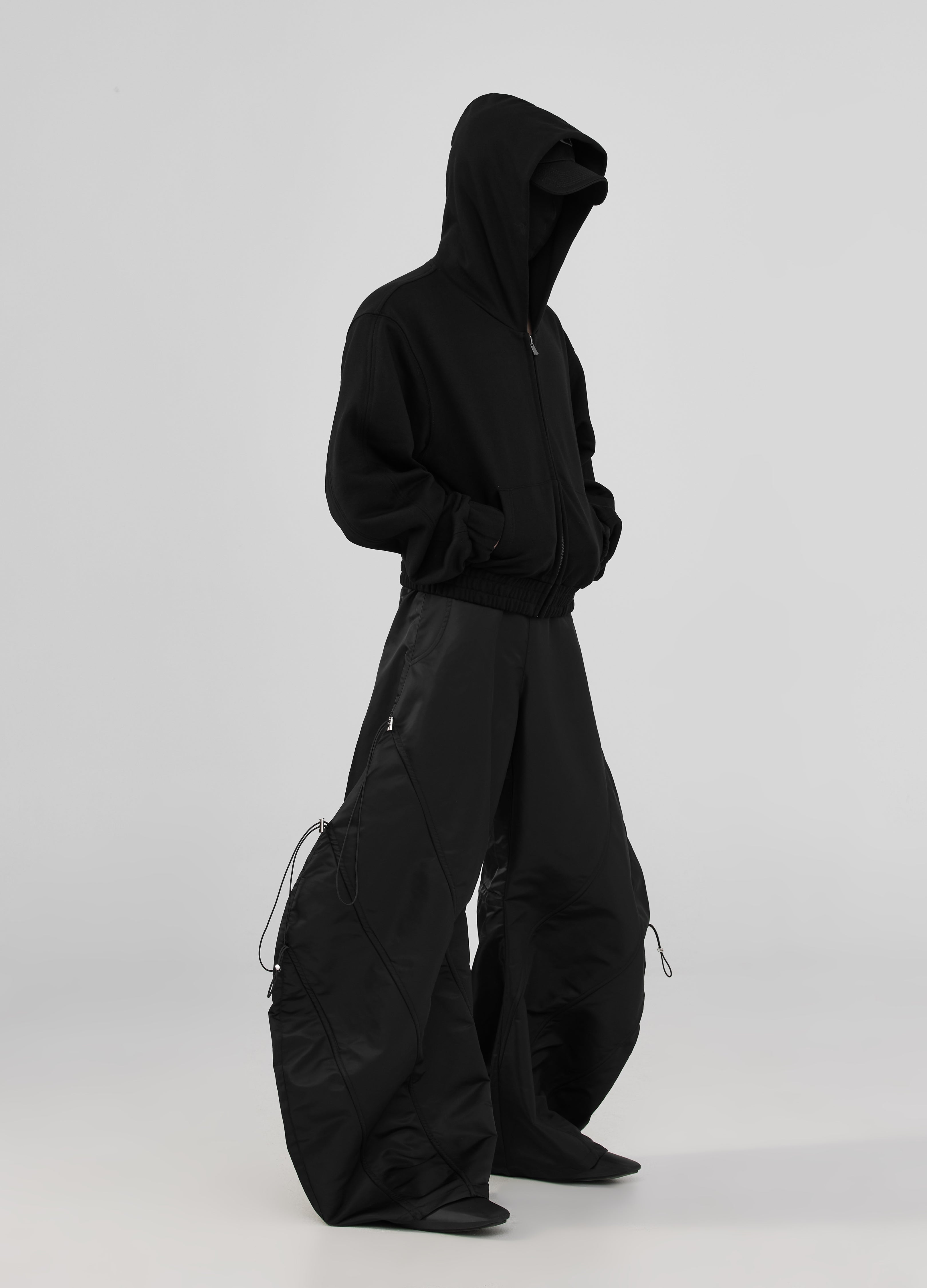 24FW Zip-Up Cropped Hoodie