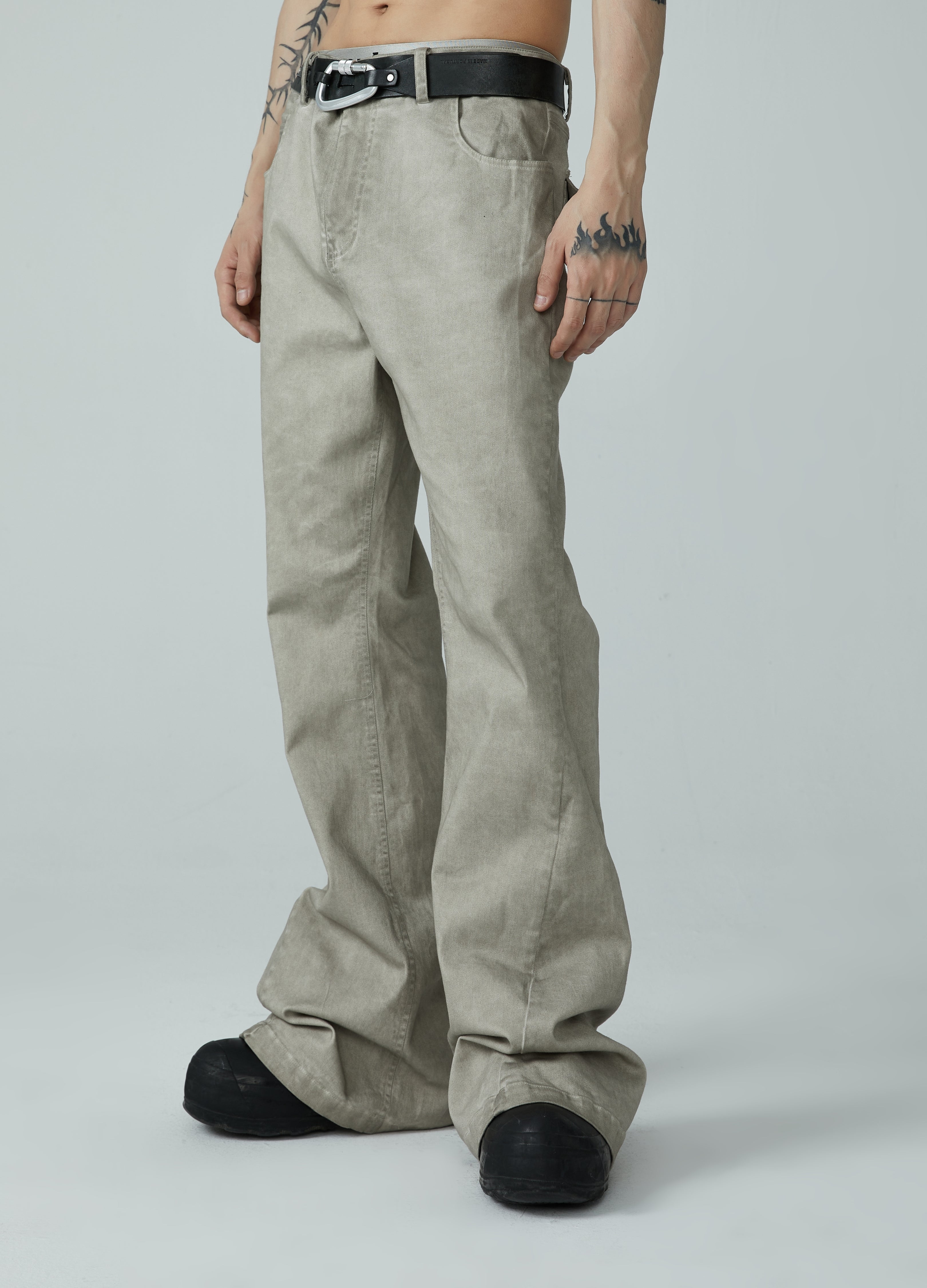 23SS Metropolitan Muse Pants