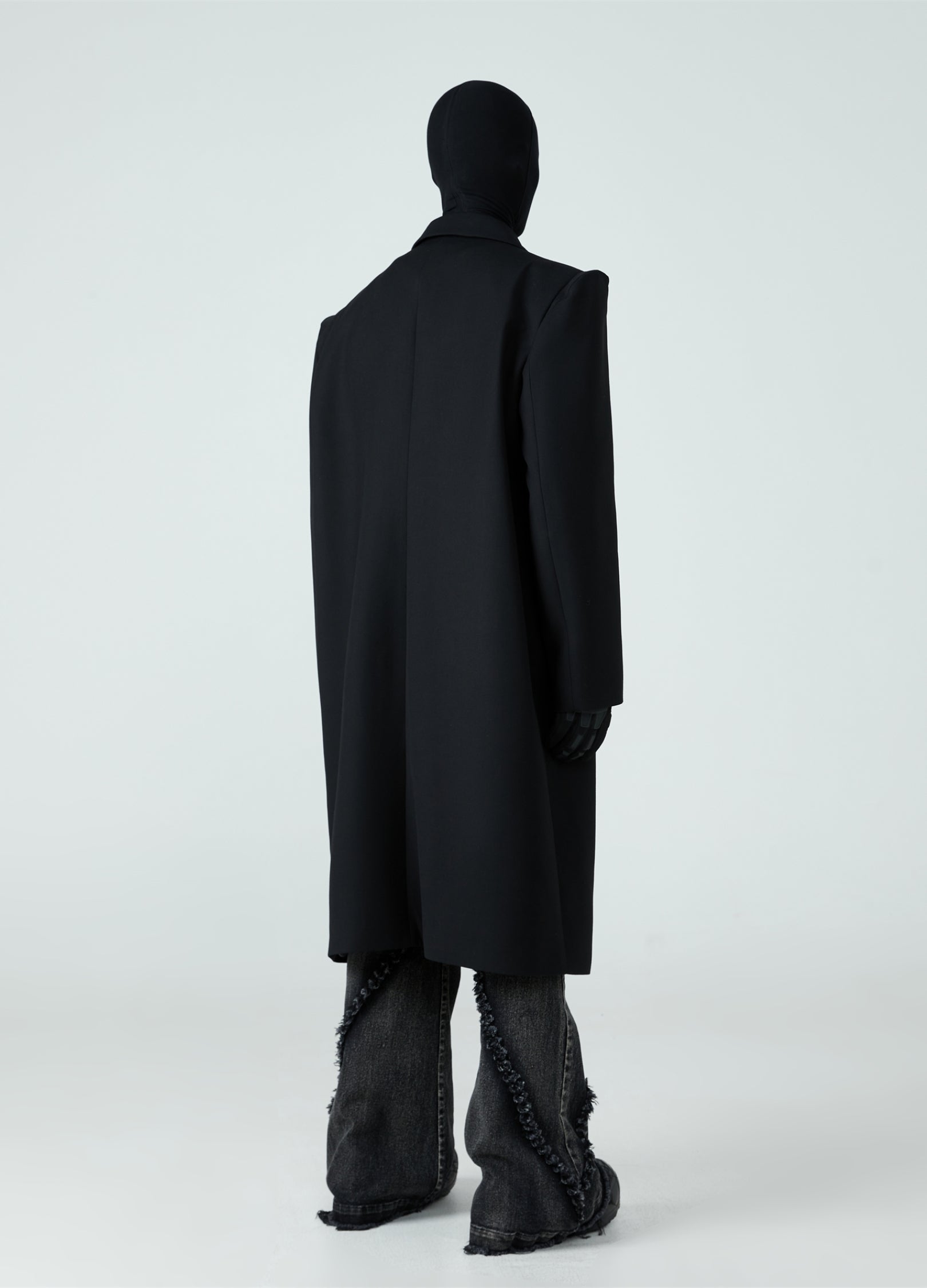 23FW Pad Shoulder Windbreaker Coat