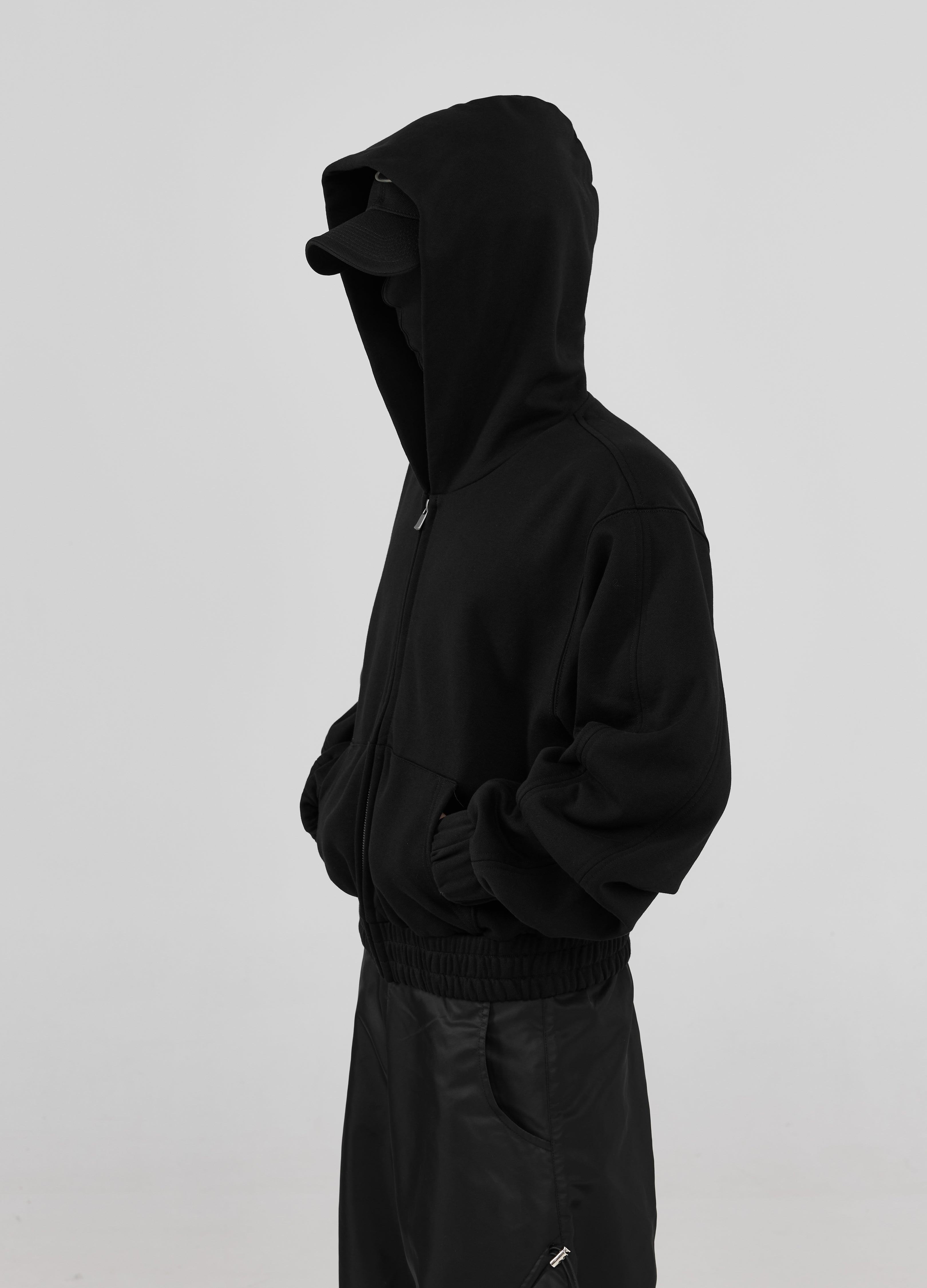 24FW Zip-Up Cropped Hoodie