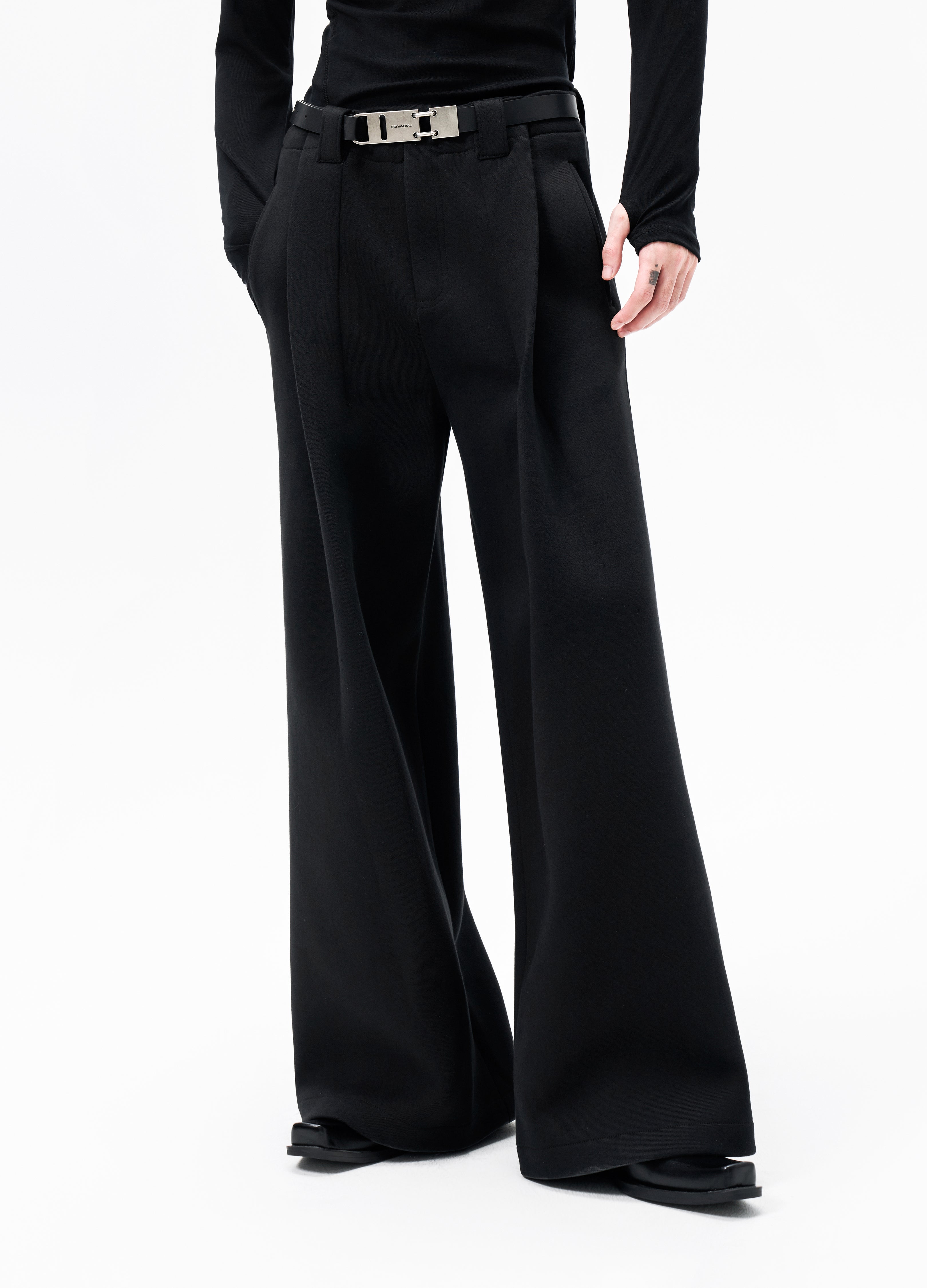25FW BLACK PLEATED WIDE TROUSERS