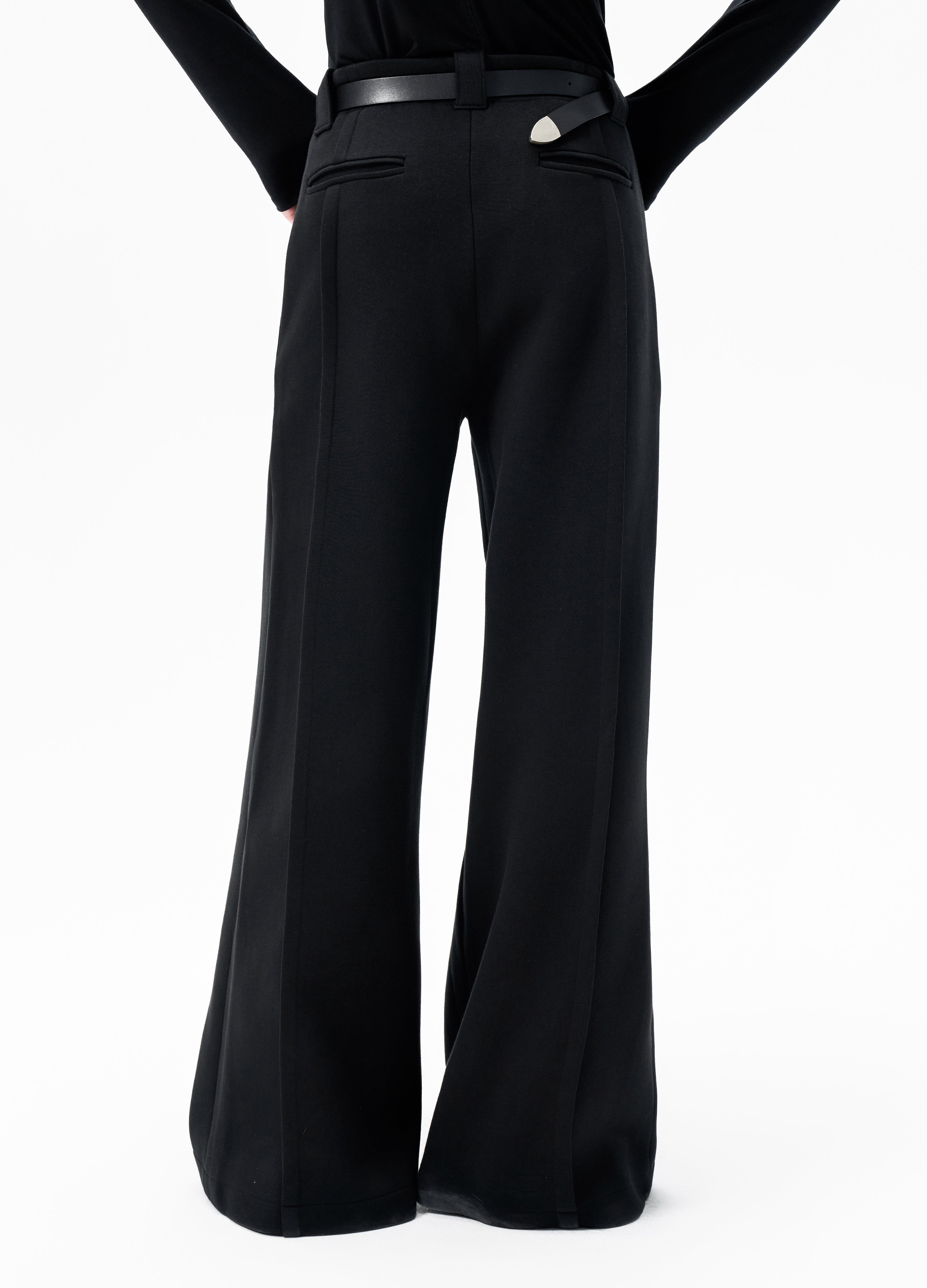 25FW BLACK PLEATED WIDE TROUSERS