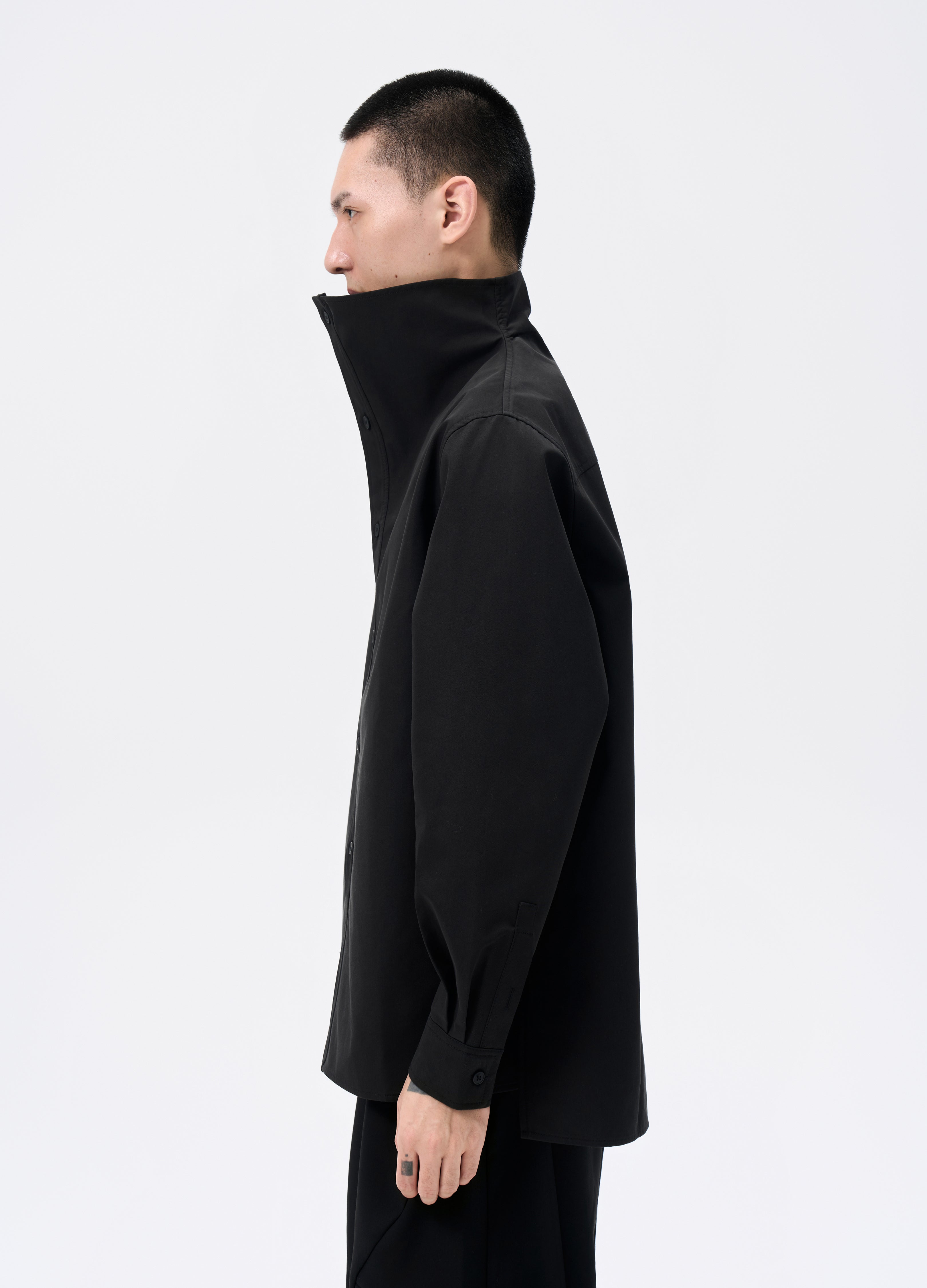 25FW HIGH-COLLAR SHADOW SHIRT