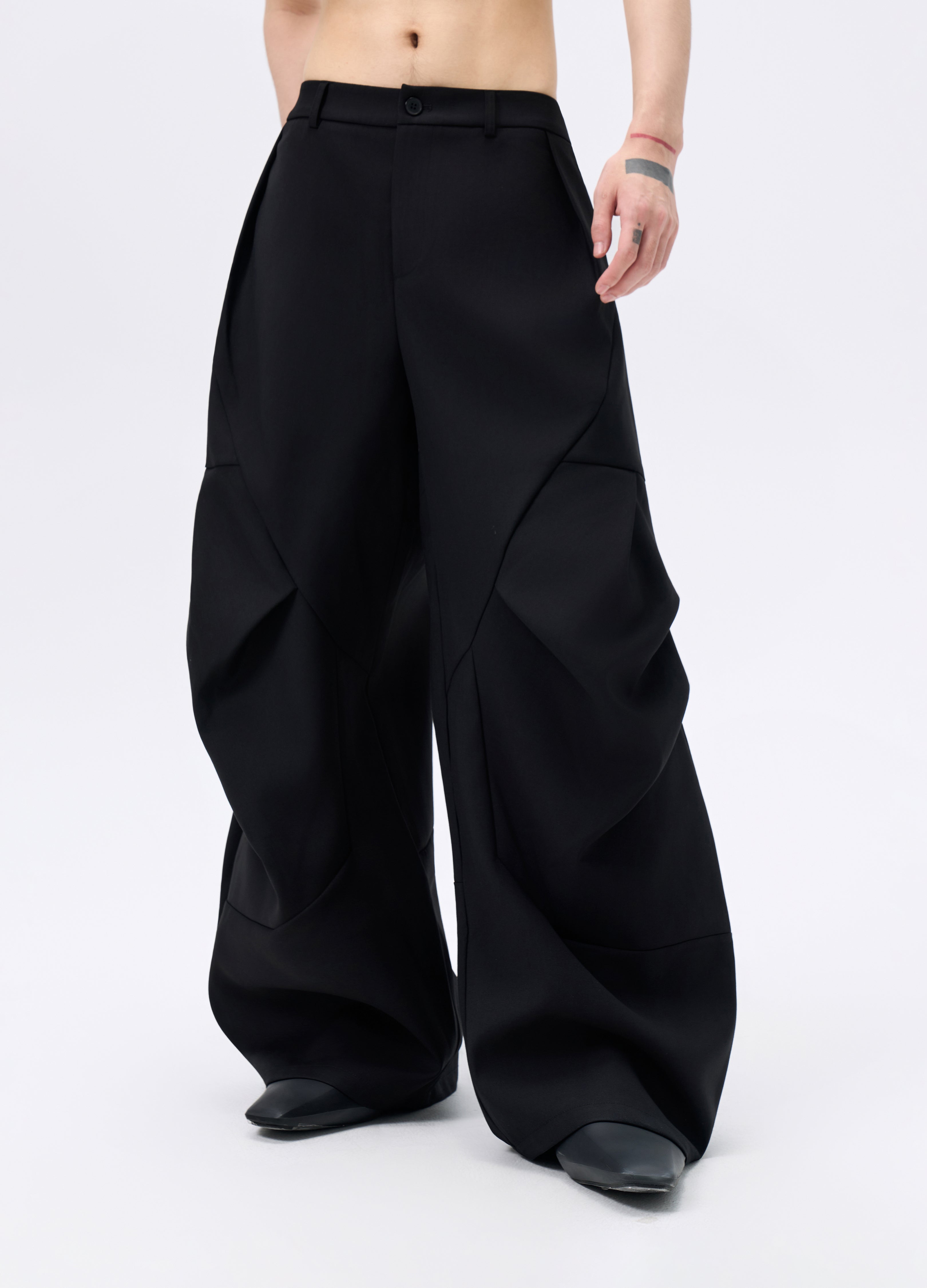 25FW PLEATED SABER CUT TROUSERS