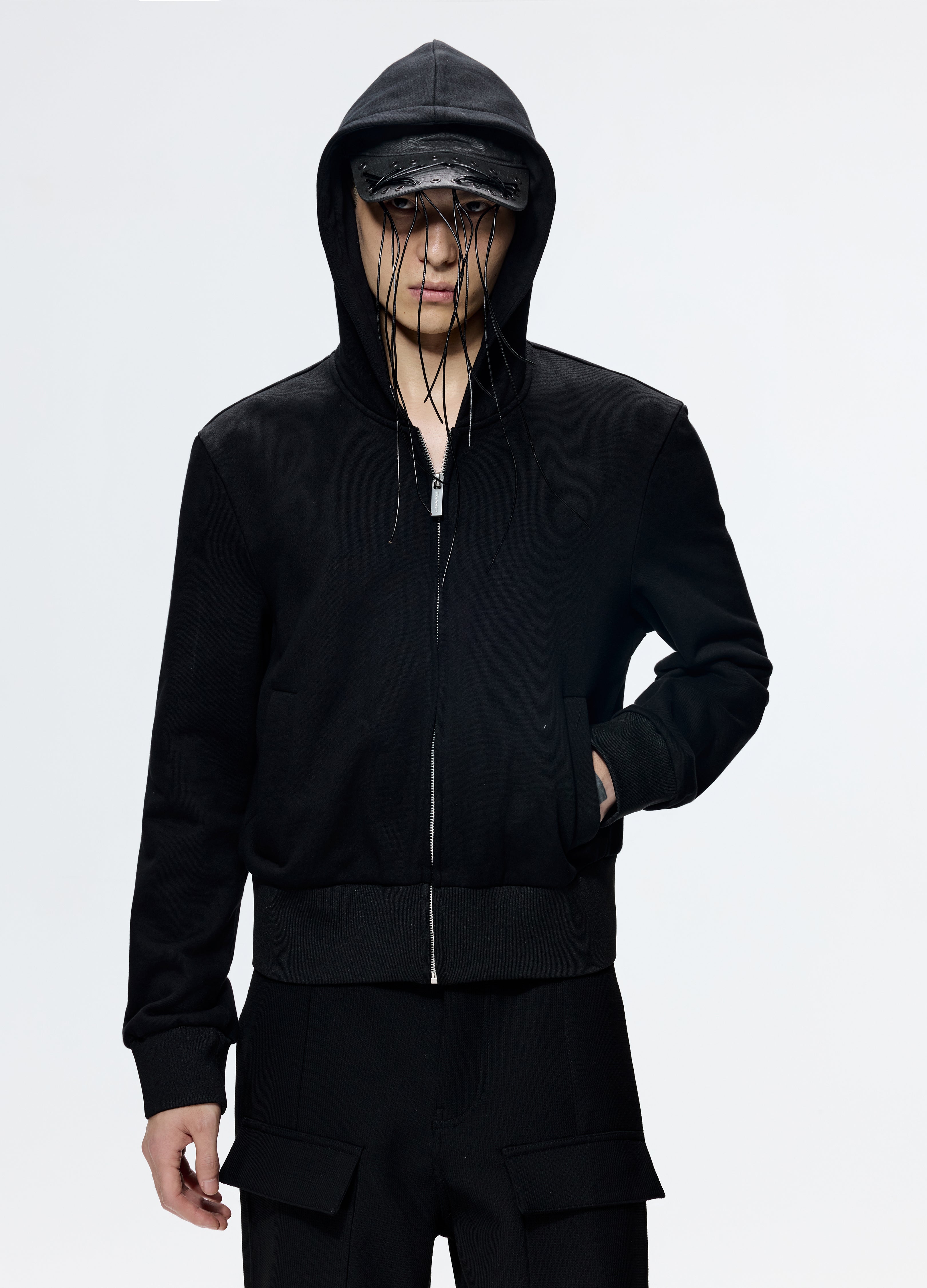 25FW FITTED HOODED CROPPED HOODIE