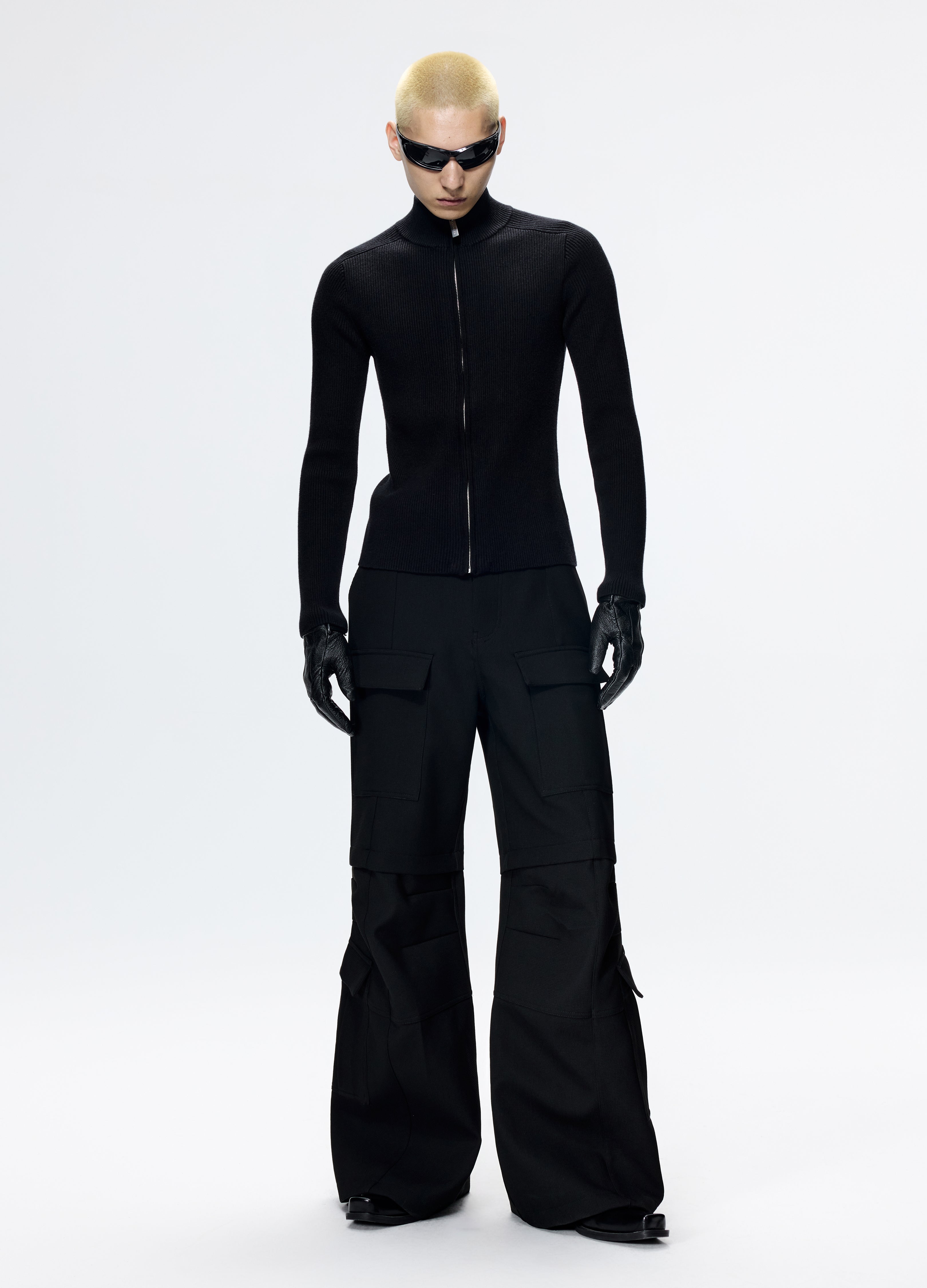 25FW FITTED BLACK KNIT CARDIGAN